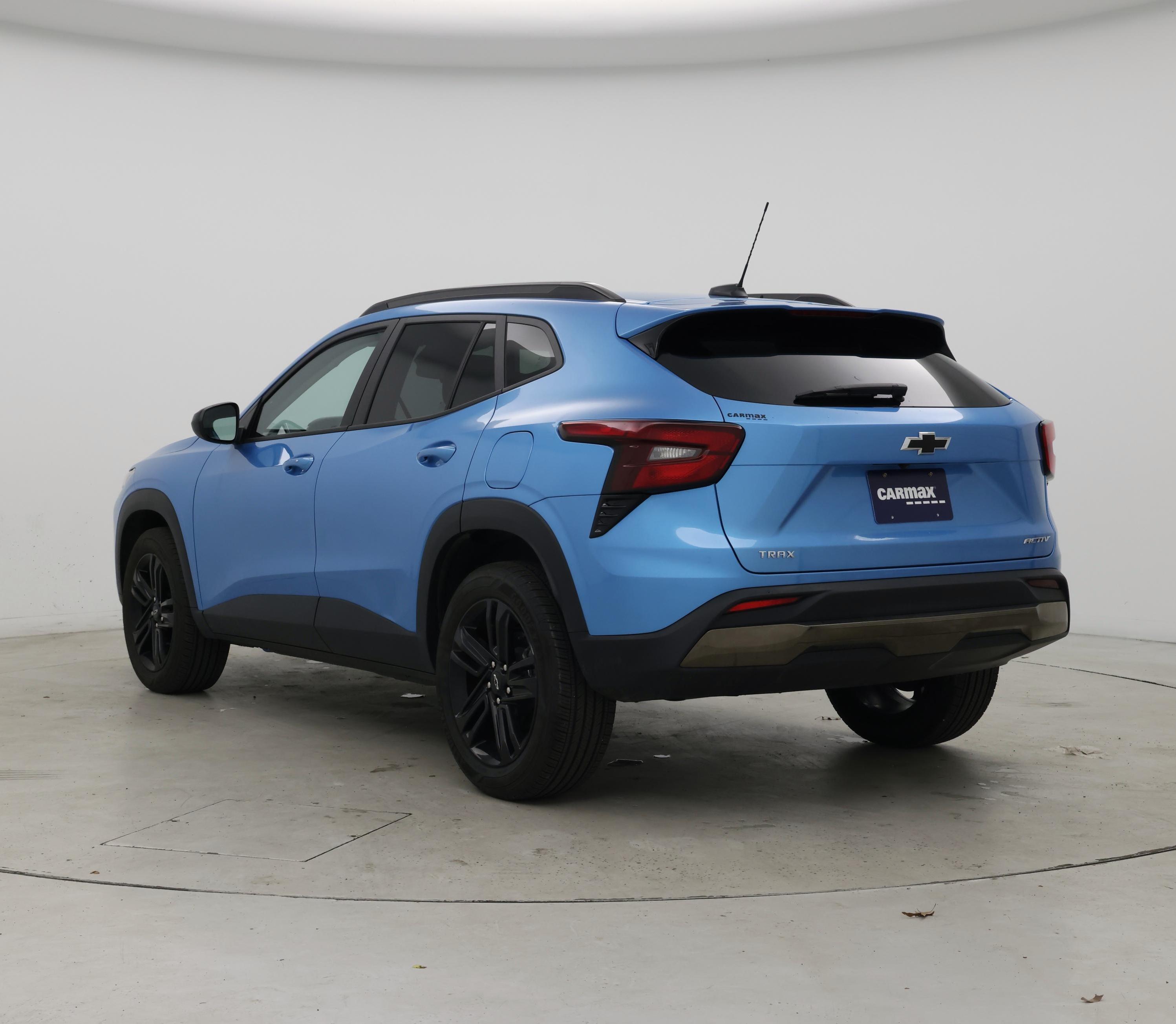 Thumbnail: 2025 Chevrolet Trax - 2