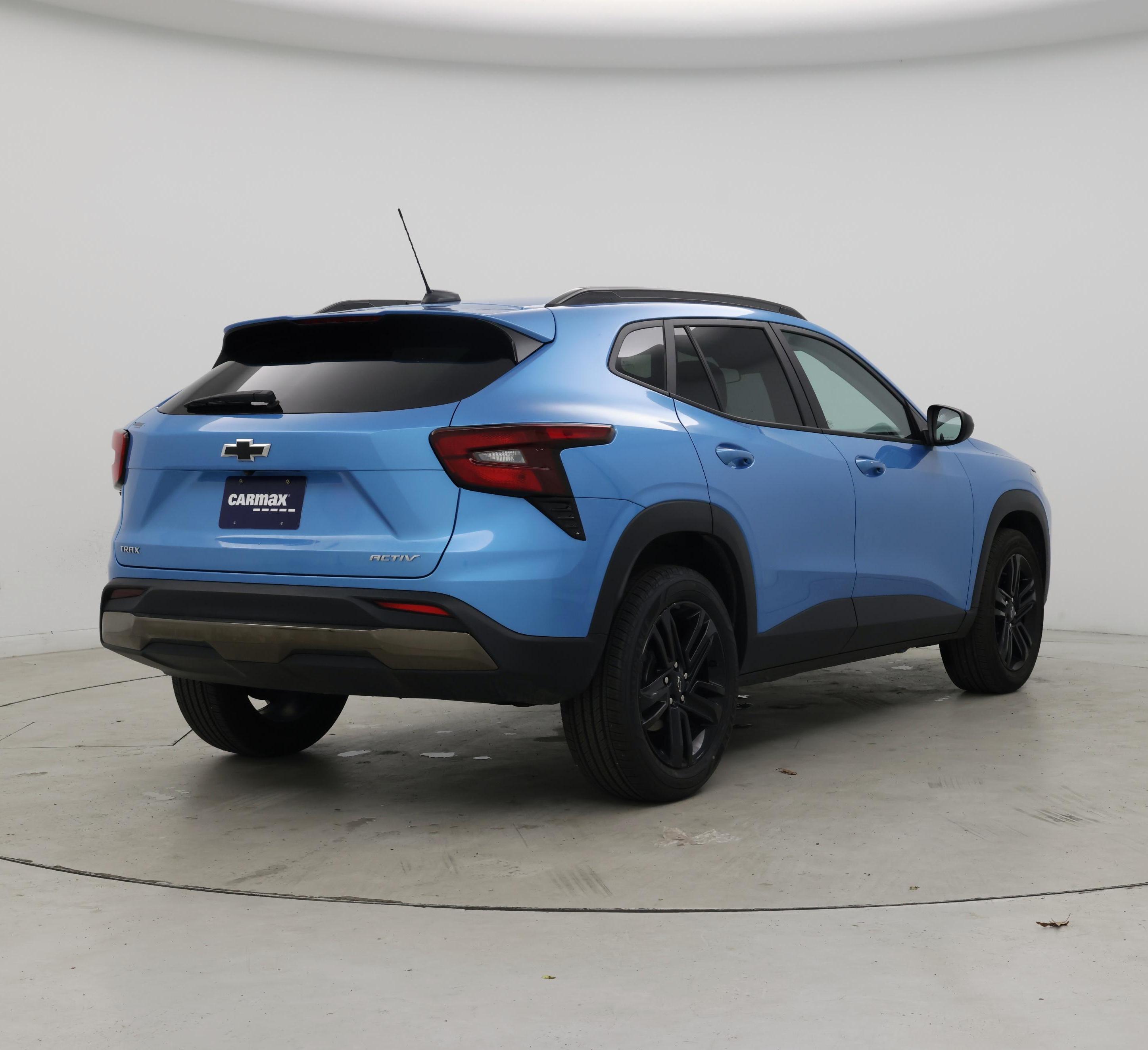 Thumbnail: 2025 Chevrolet Trax - 8