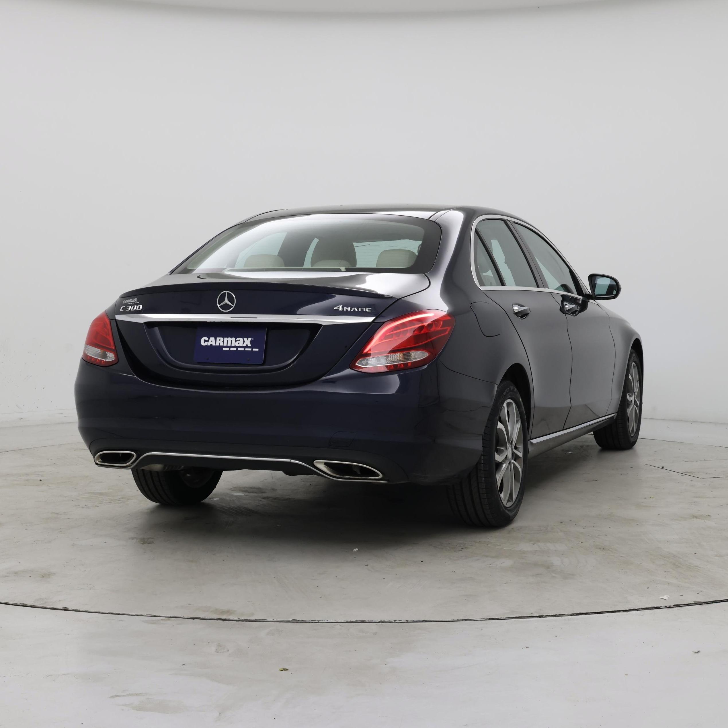 Thumbnail: 2016 Mercedes-Benz C-Class - 8