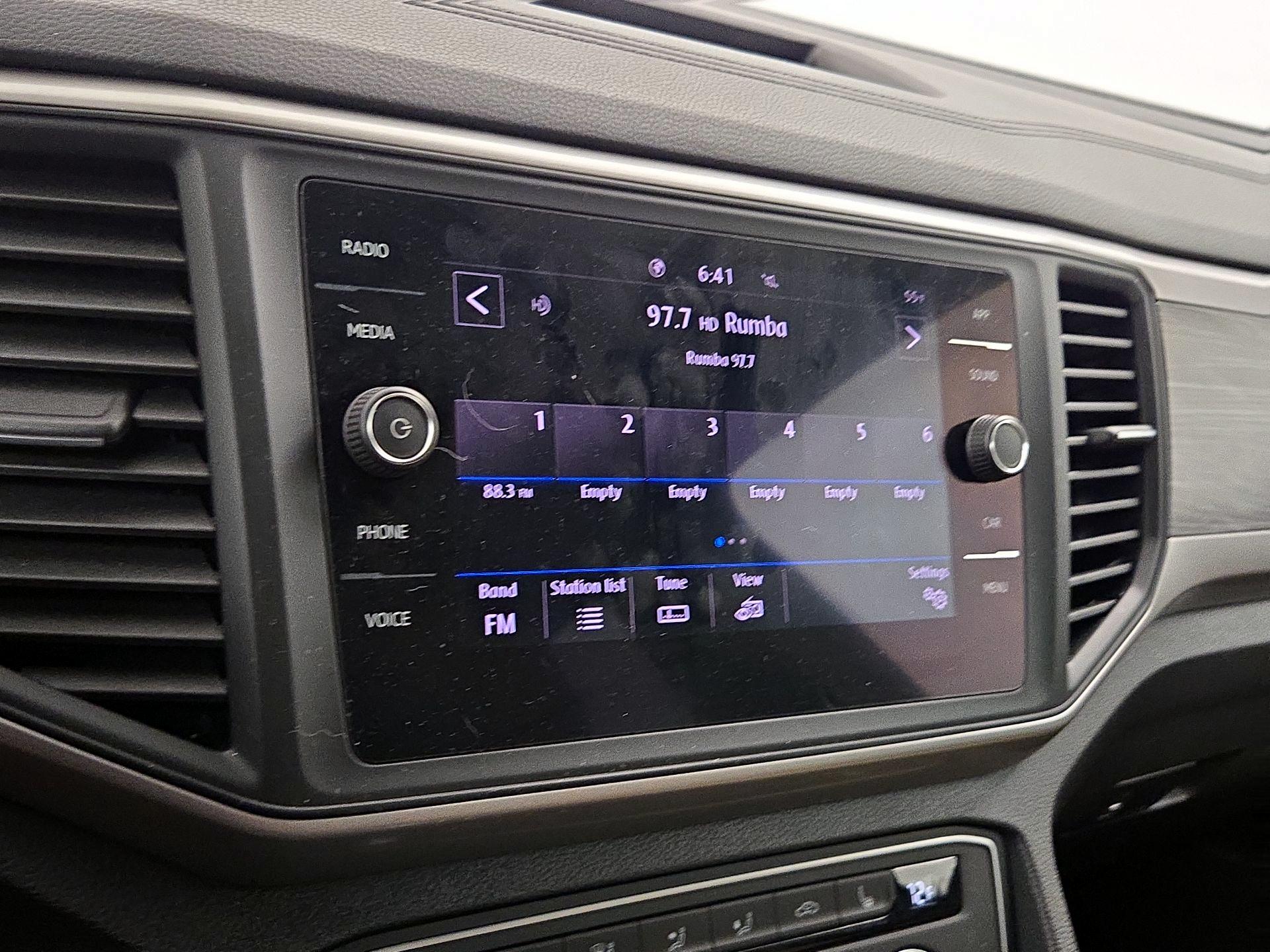 Thumbnail: 2020 Volkswagen Atlas - 15