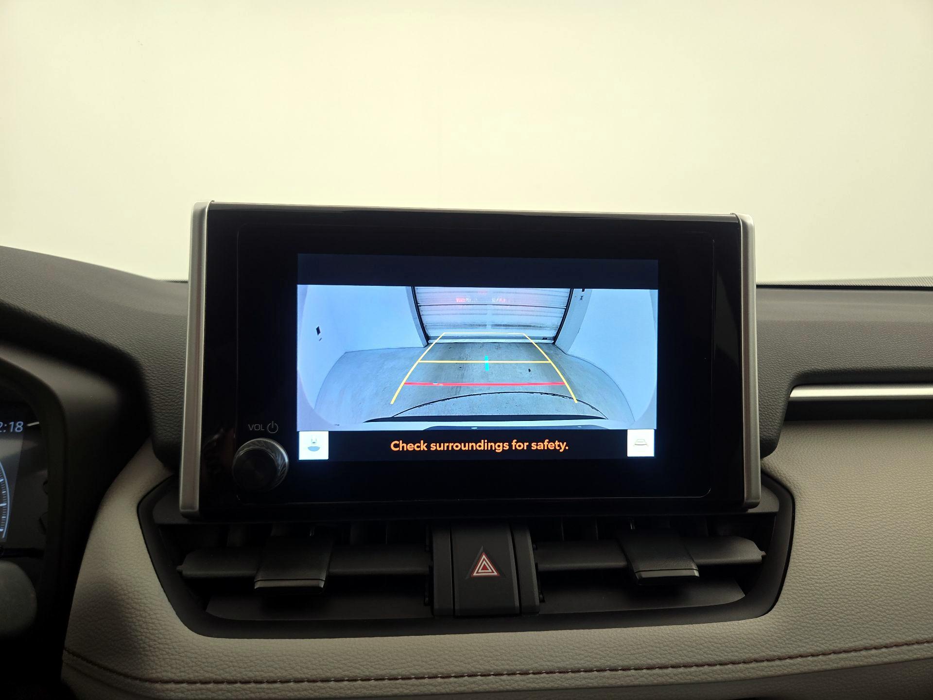 Thumbnail: 2024 Toyota RAV4 - 14