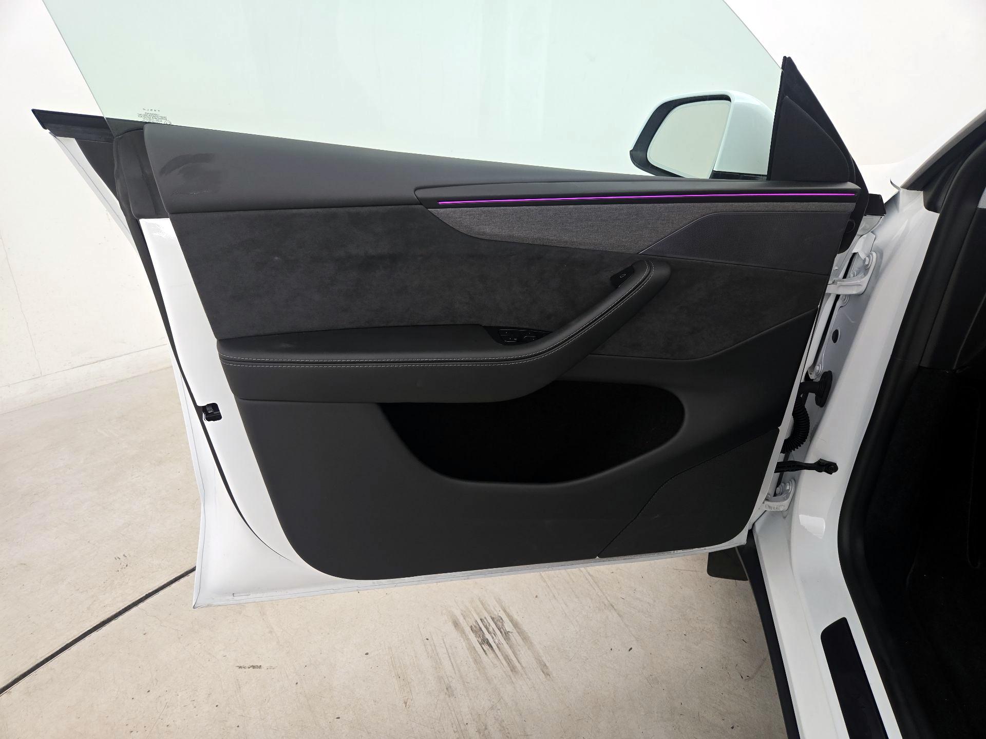 Thumbnail: 2026 Tesla Model Y - 12
