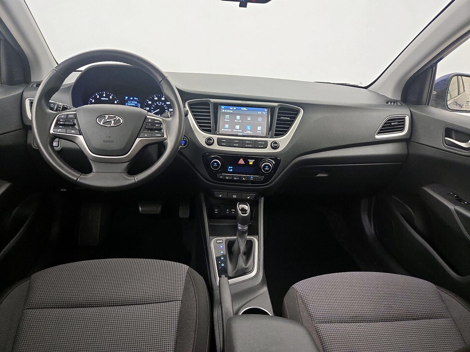 Thumbnail: 2022 Hyundai Accent - 9