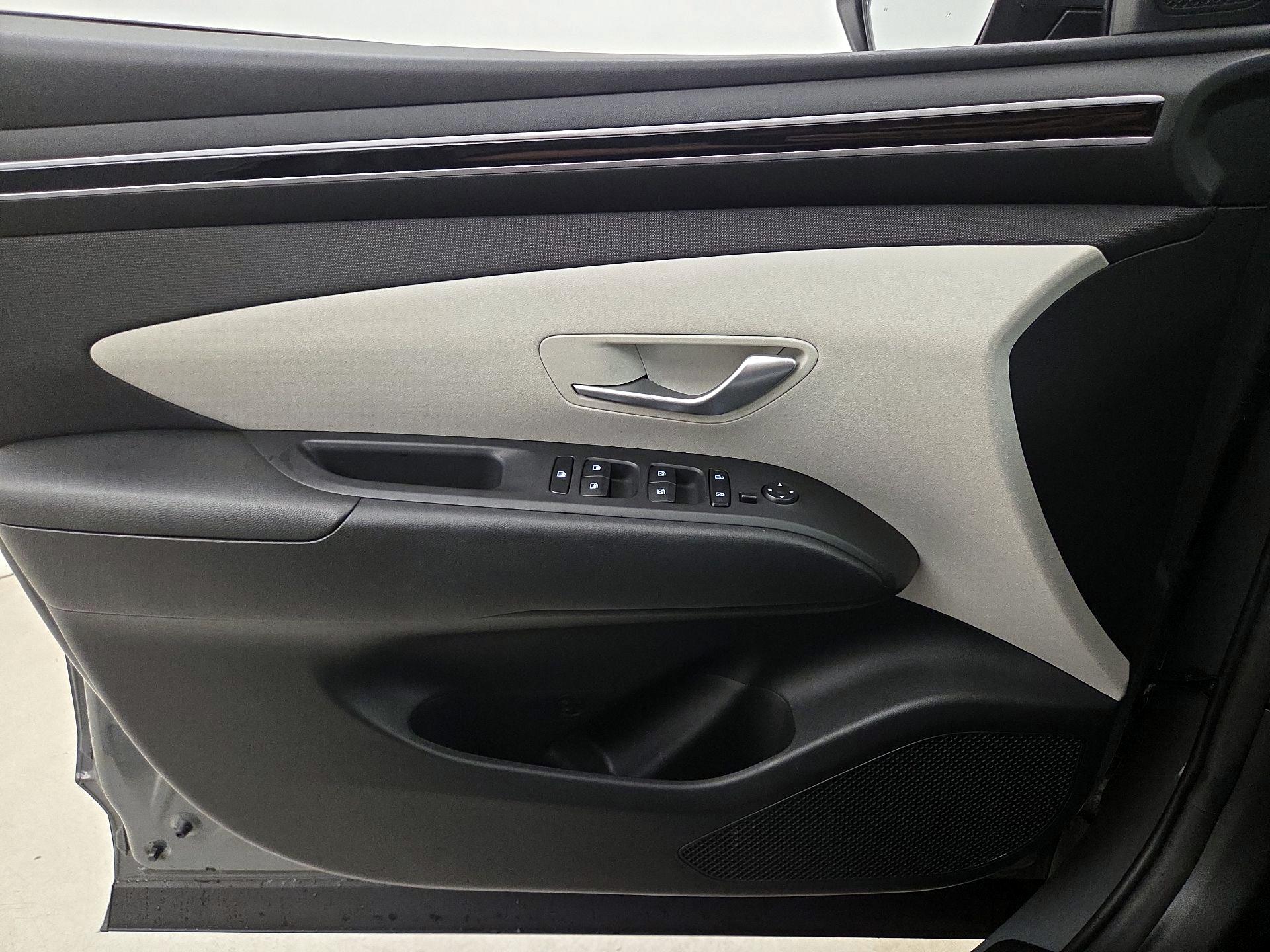 Thumbnail: 2024 Hyundai Tucson - 10