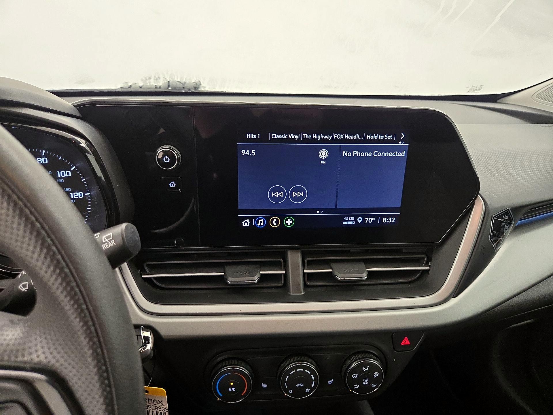 Thumbnail: 2025 Chevrolet Trax - 15