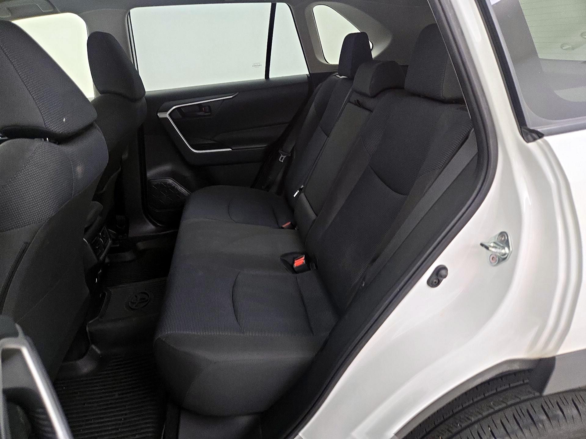 Thumbnail: 2024 Toyota RAV4 - 19