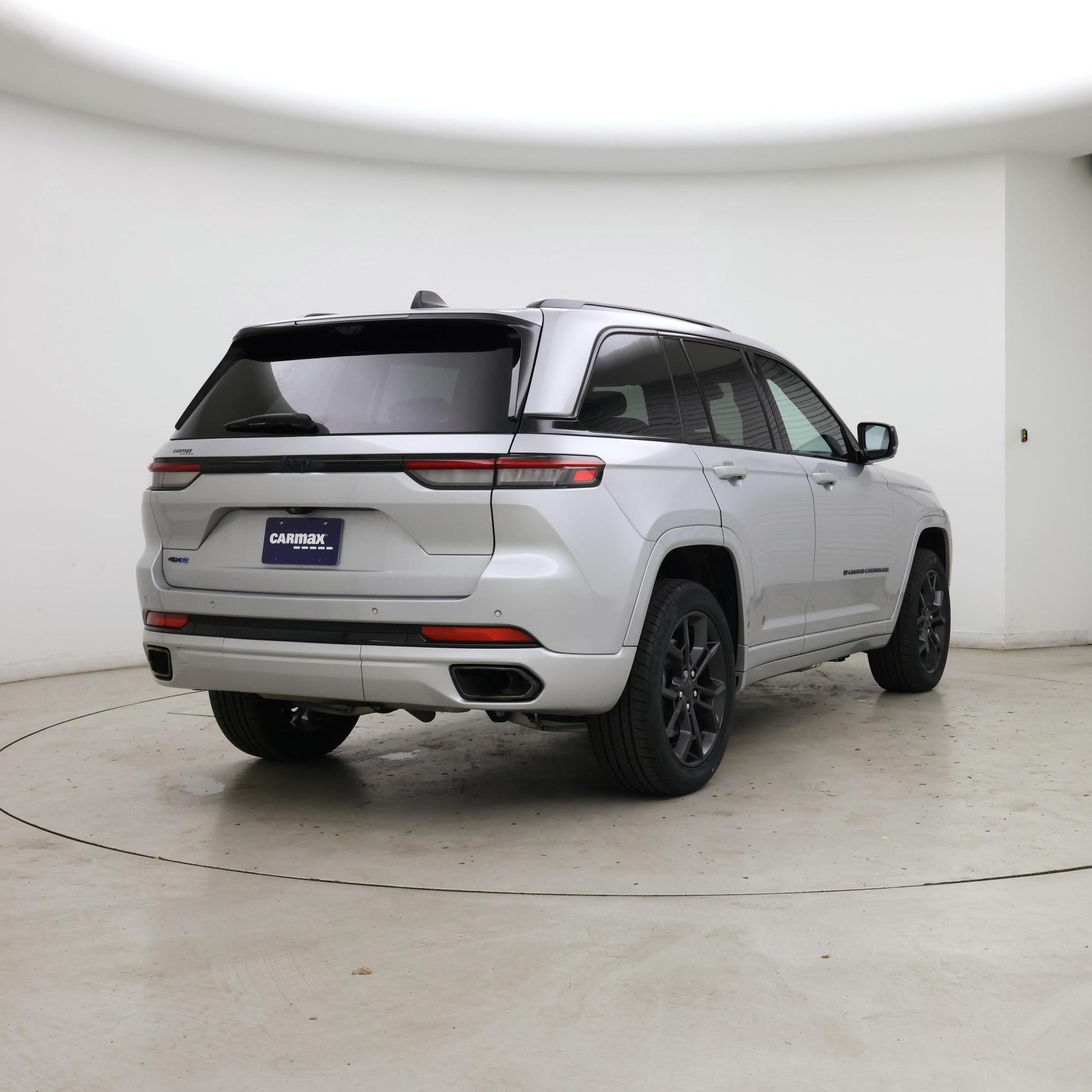 Thumbnail: 2024 Jeep Grand Cherokee - 8