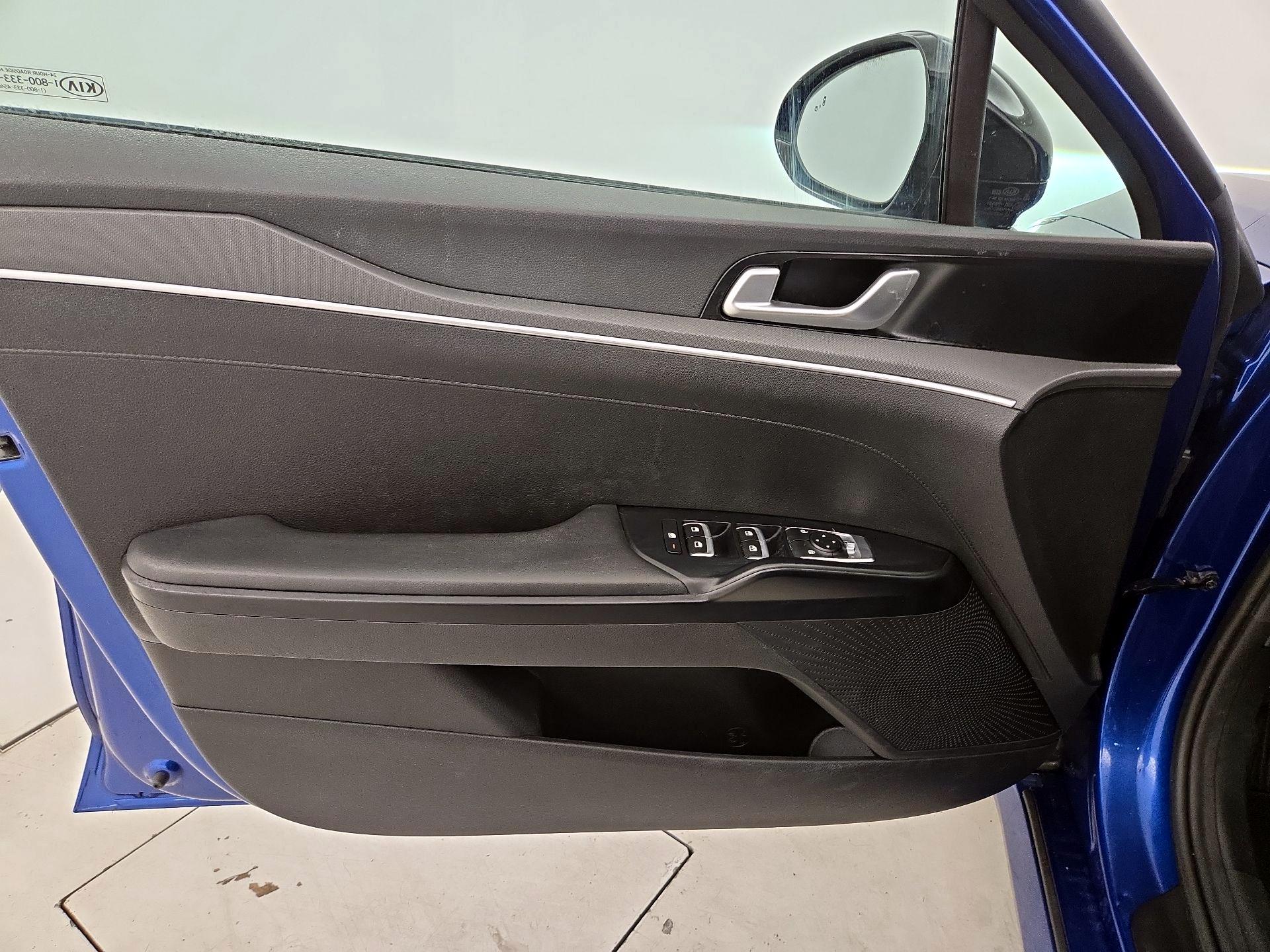 Thumbnail: 2021 Kia K5 - 12