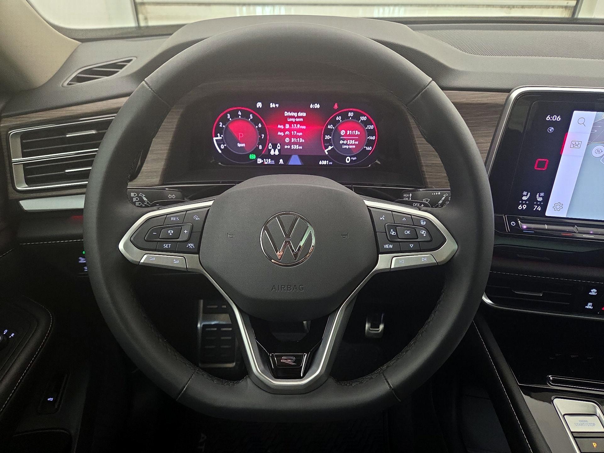 Thumbnail: 2024 Volkswagen Atlas - 10