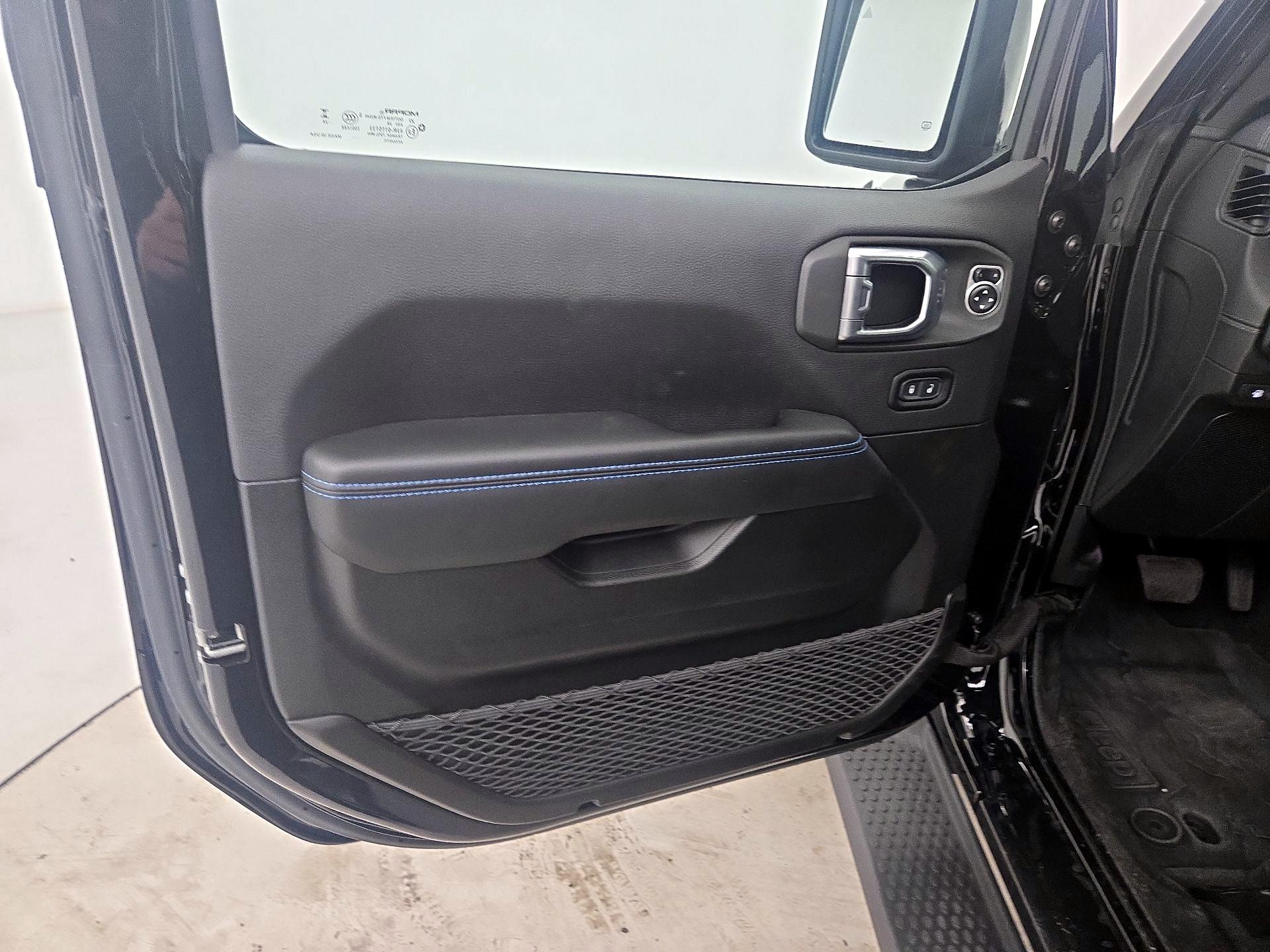 Thumbnail: 2024 Jeep Wrangler - 12