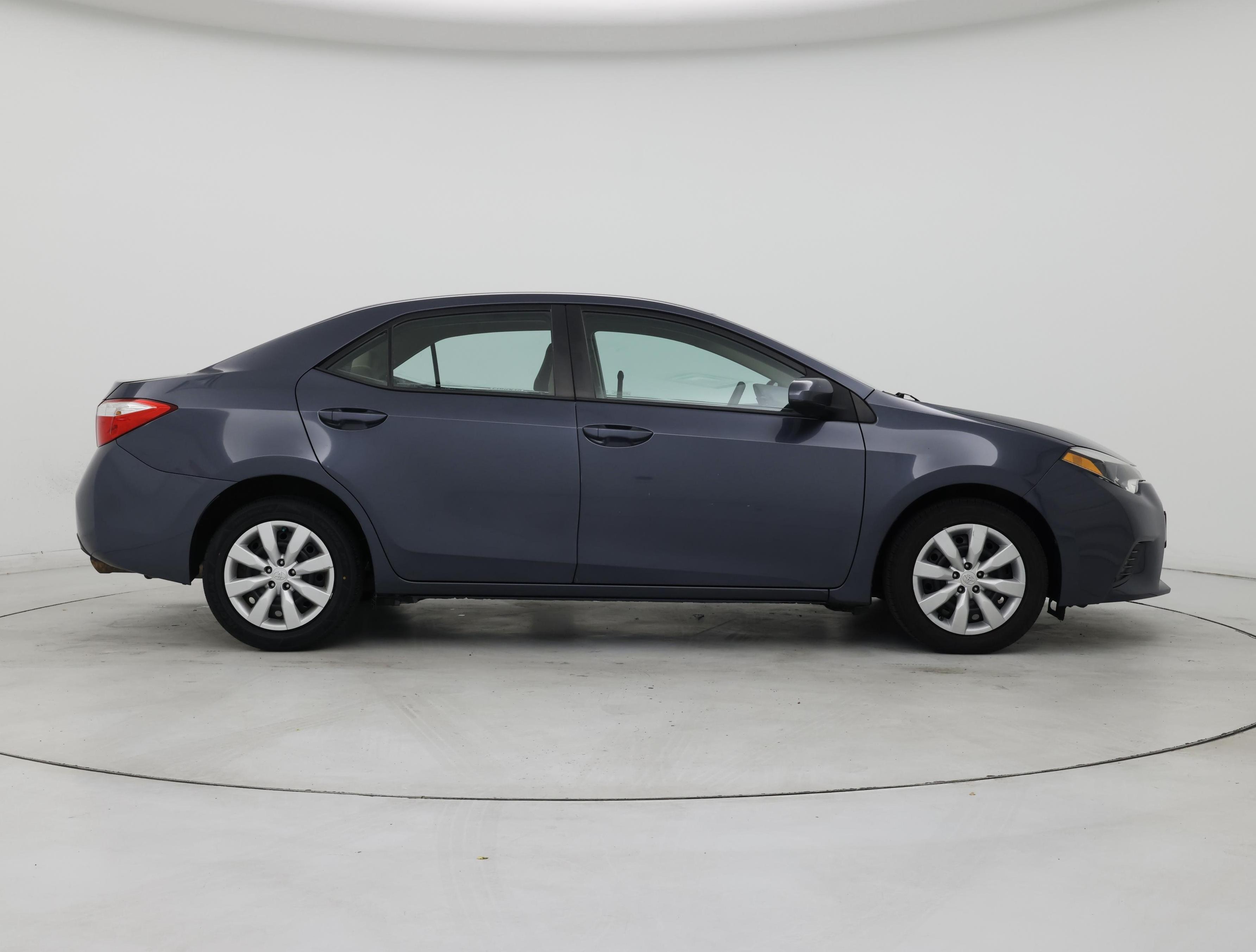 Thumbnail: 2015 Toyota Corolla - 7