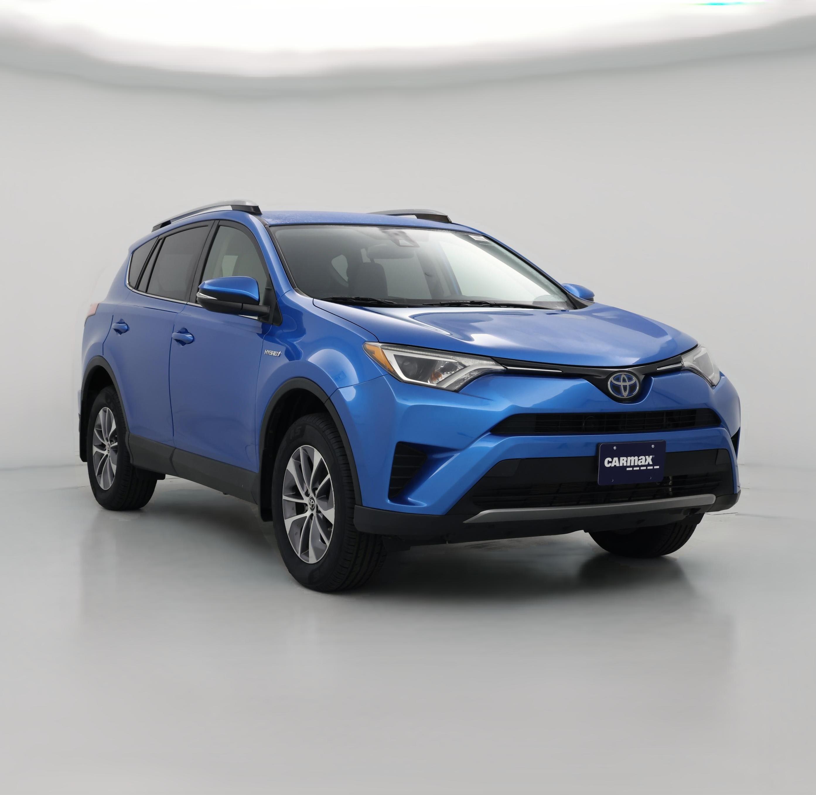 Thumbnail: 2018 Toyota RAV4 - 1