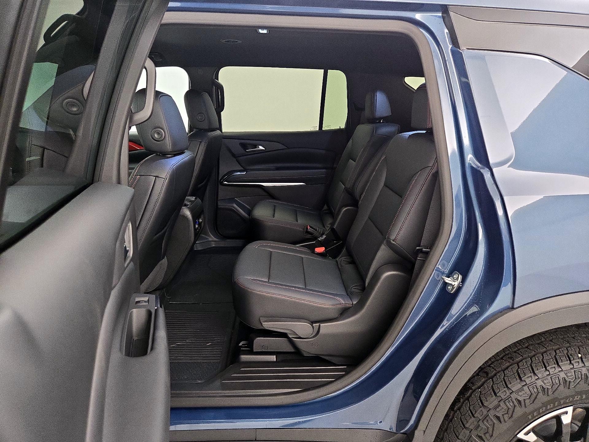 Thumbnail: 2026 Chevrolet Traverse - 19