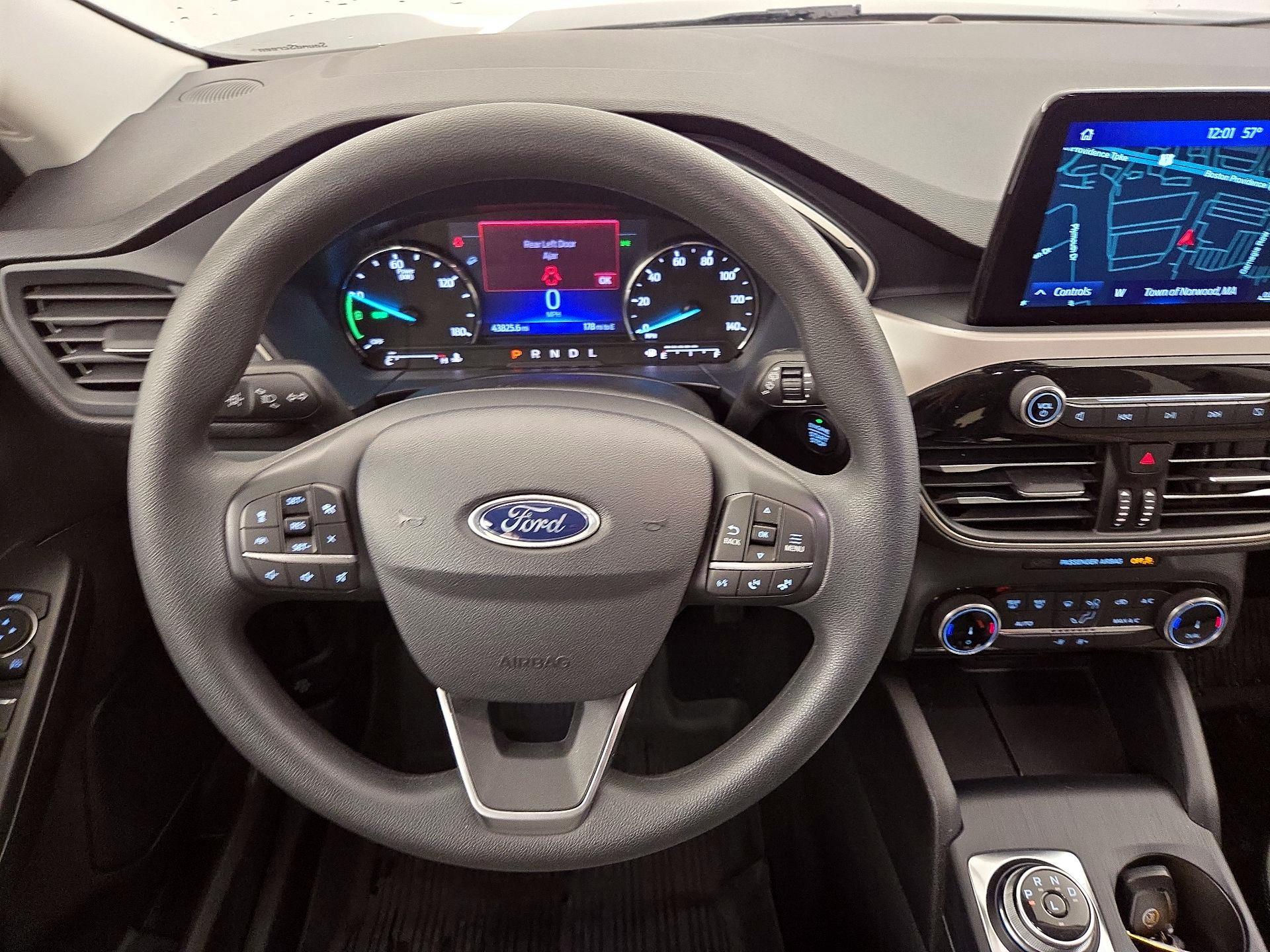 Thumbnail: 2022 Ford Escape - 10