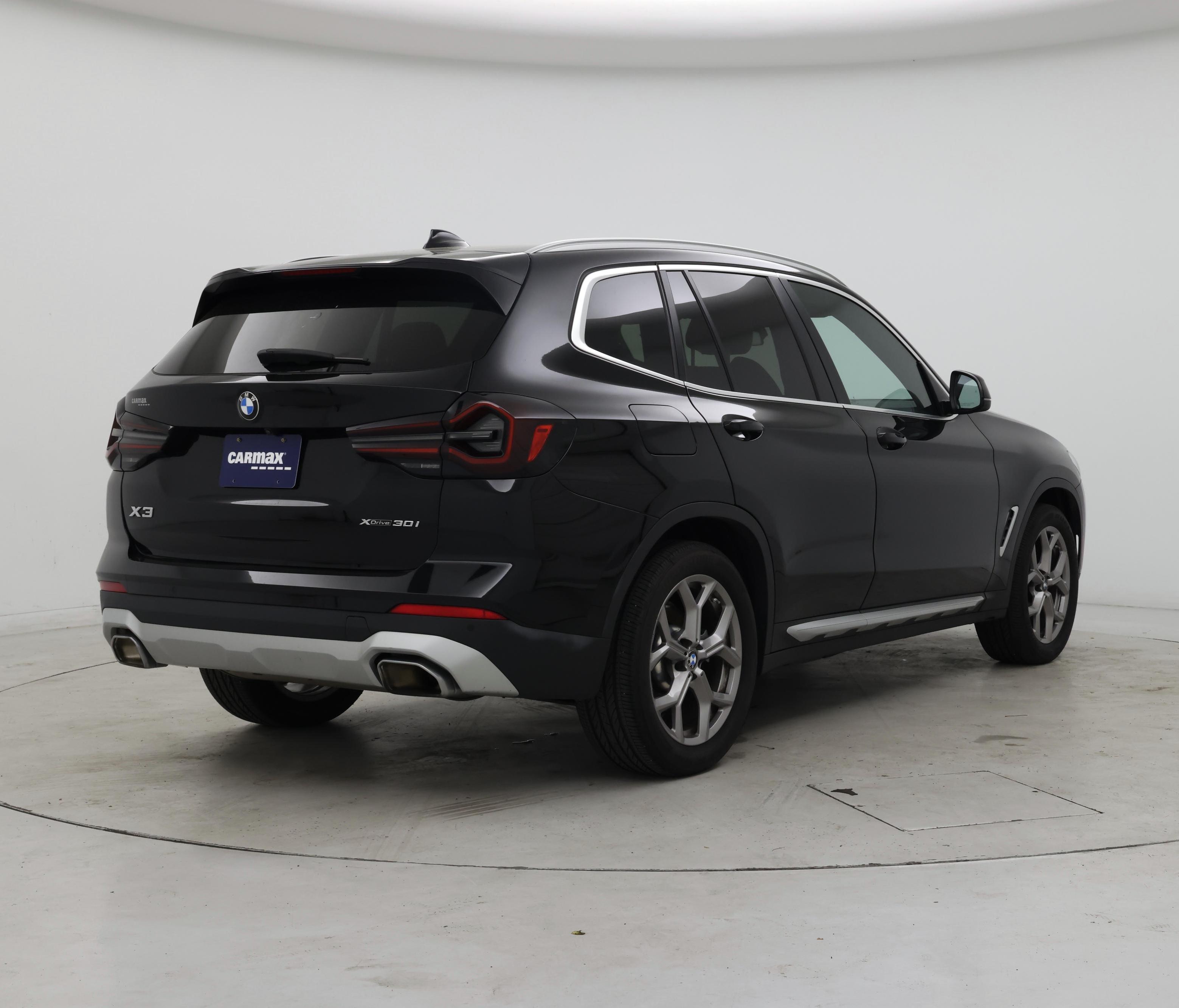 Thumbnail: 2023 BMW X3 - 8