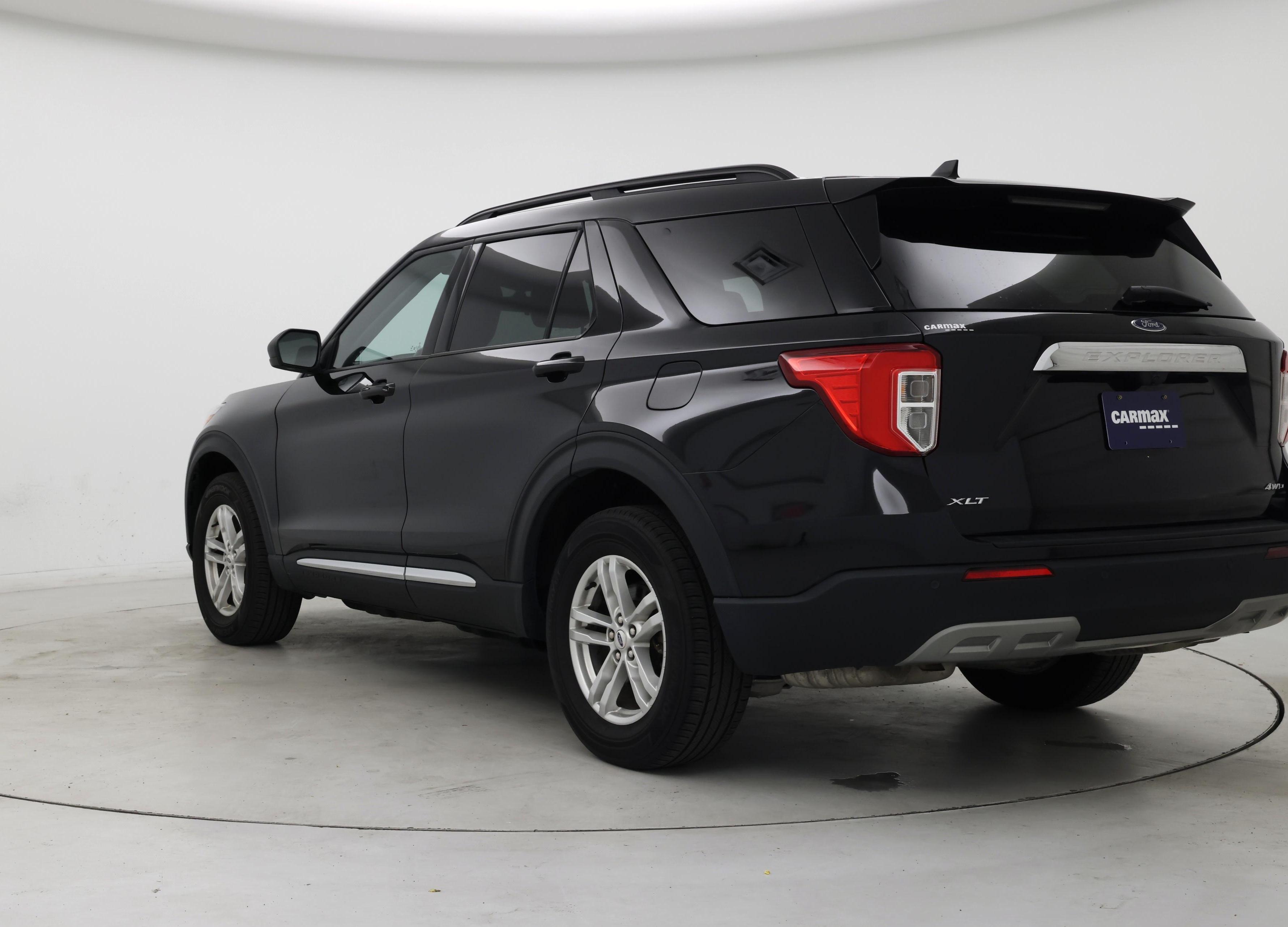 Thumbnail: 2022 Ford Explorer - 2