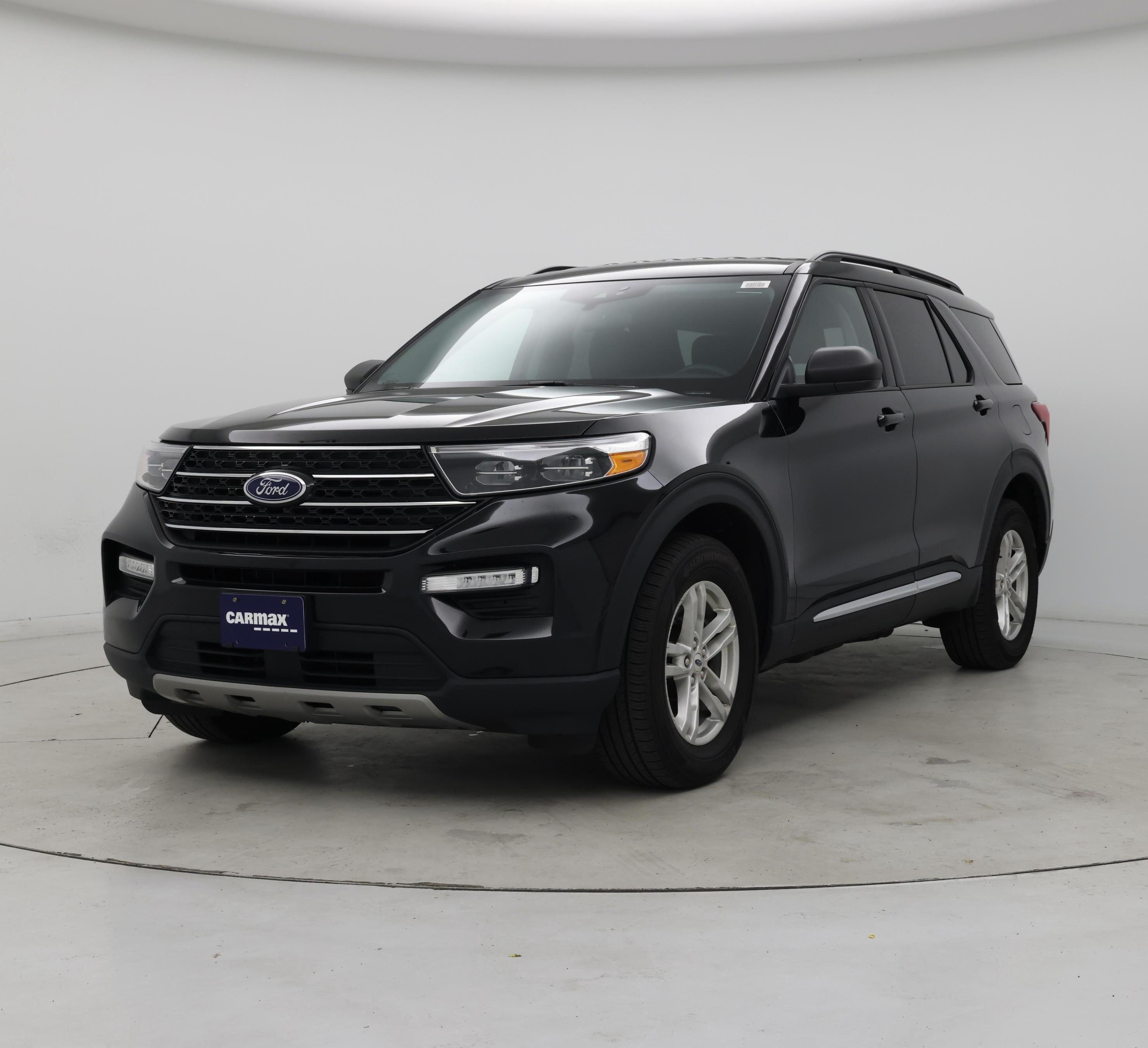 Thumbnail: 2022 Ford Explorer - 4