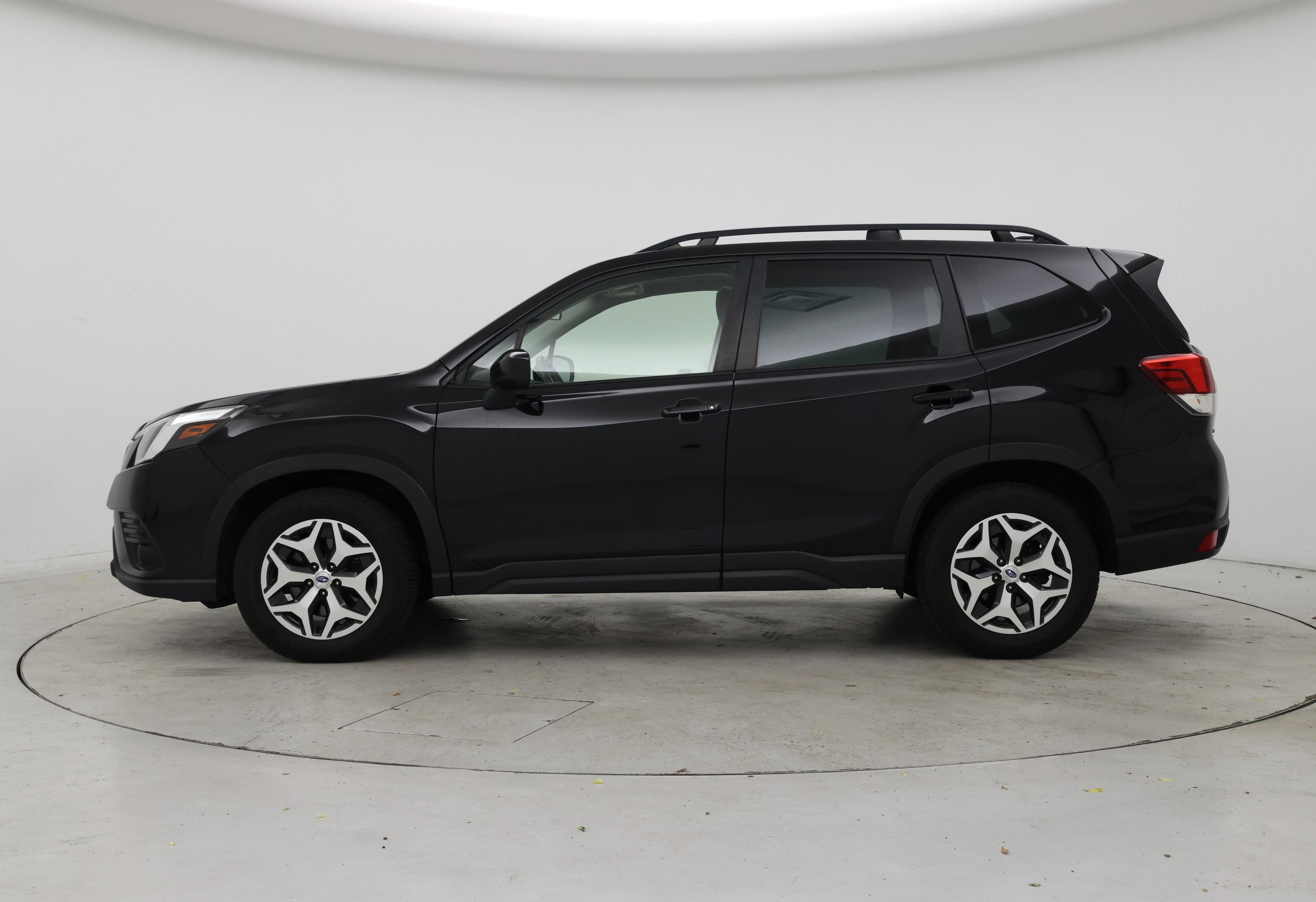 Thumbnail: 2022 Subaru Forester - 3