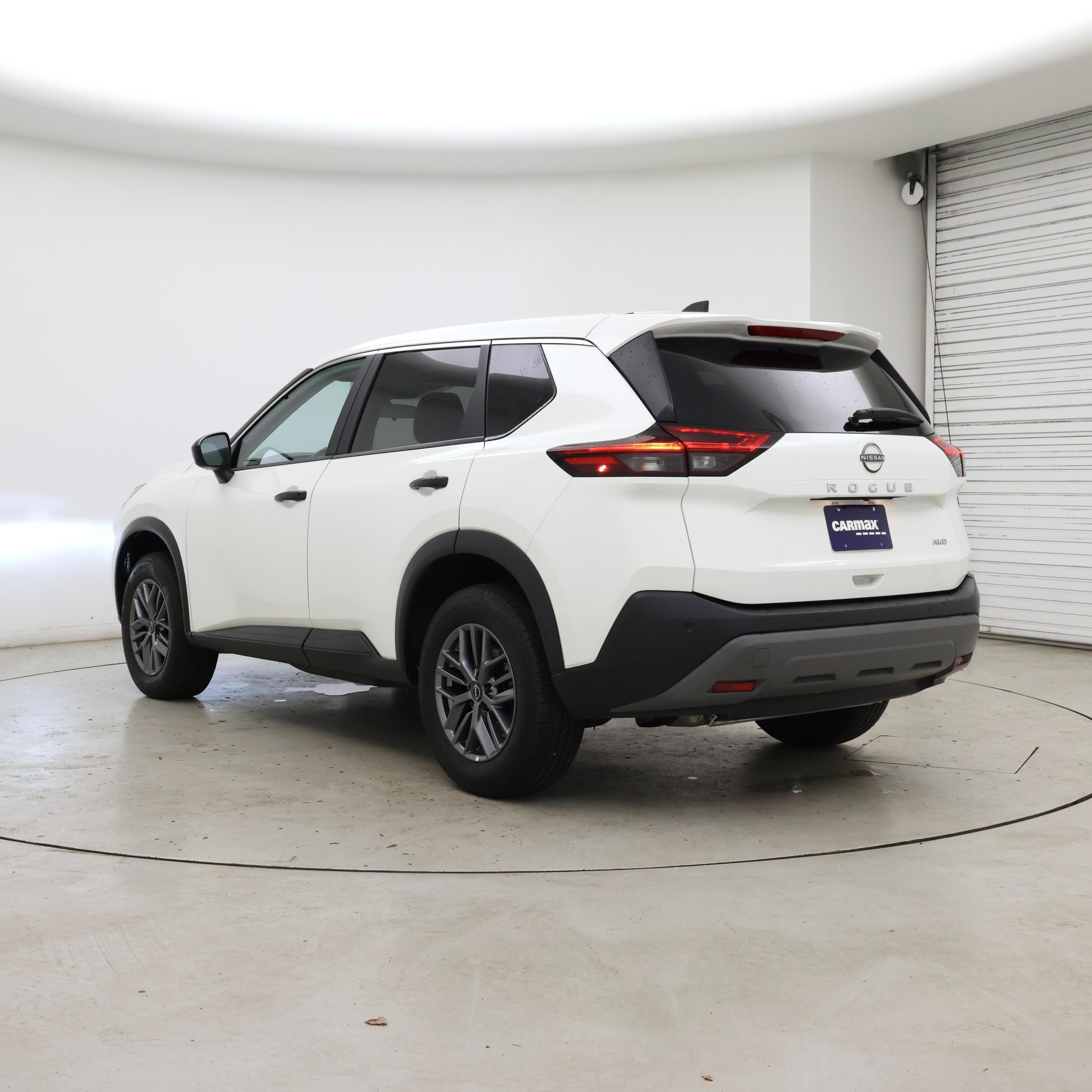 Thumbnail: 2023 Nissan Rogue - 2