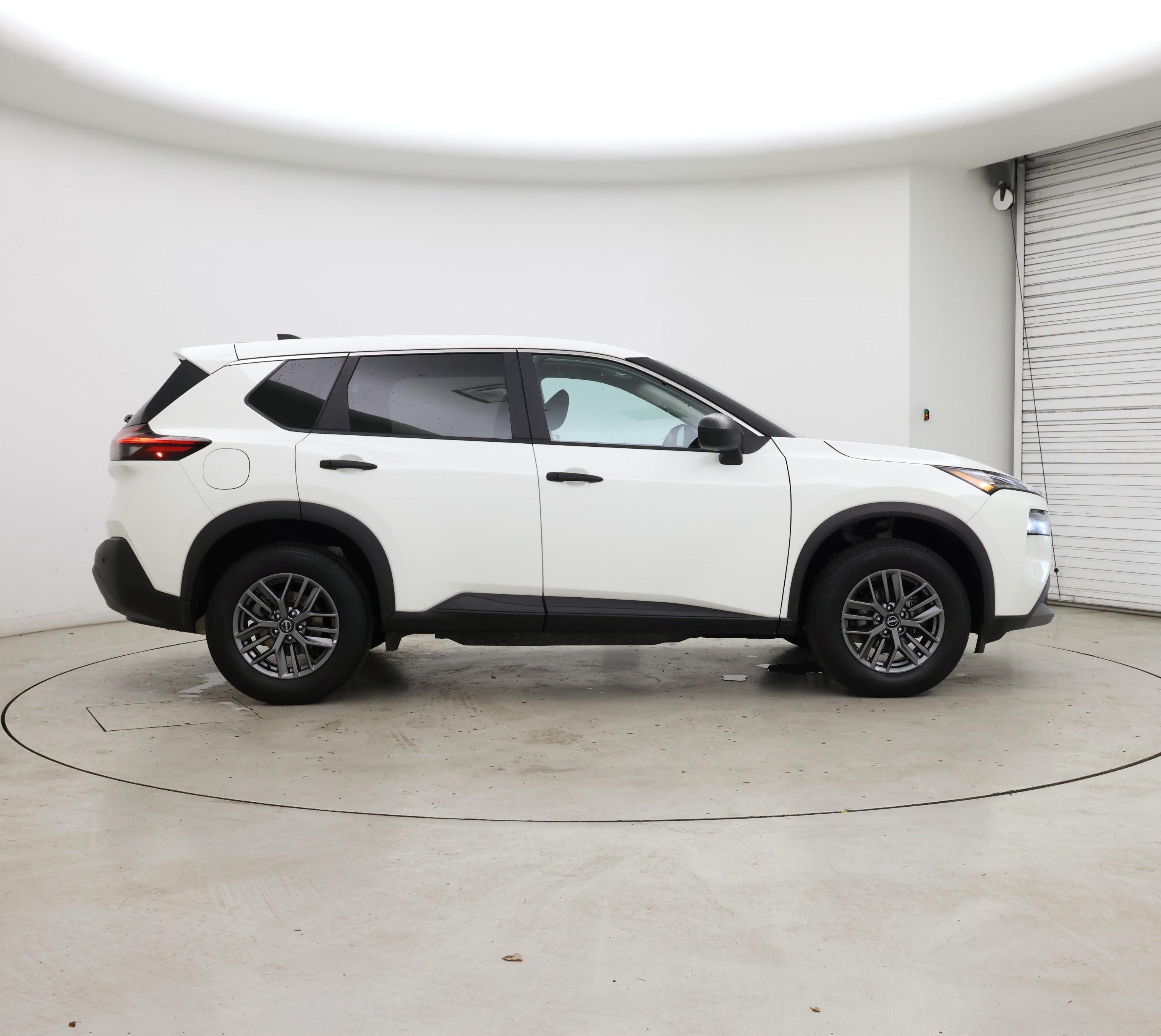 Thumbnail: 2023 Nissan Rogue - 7