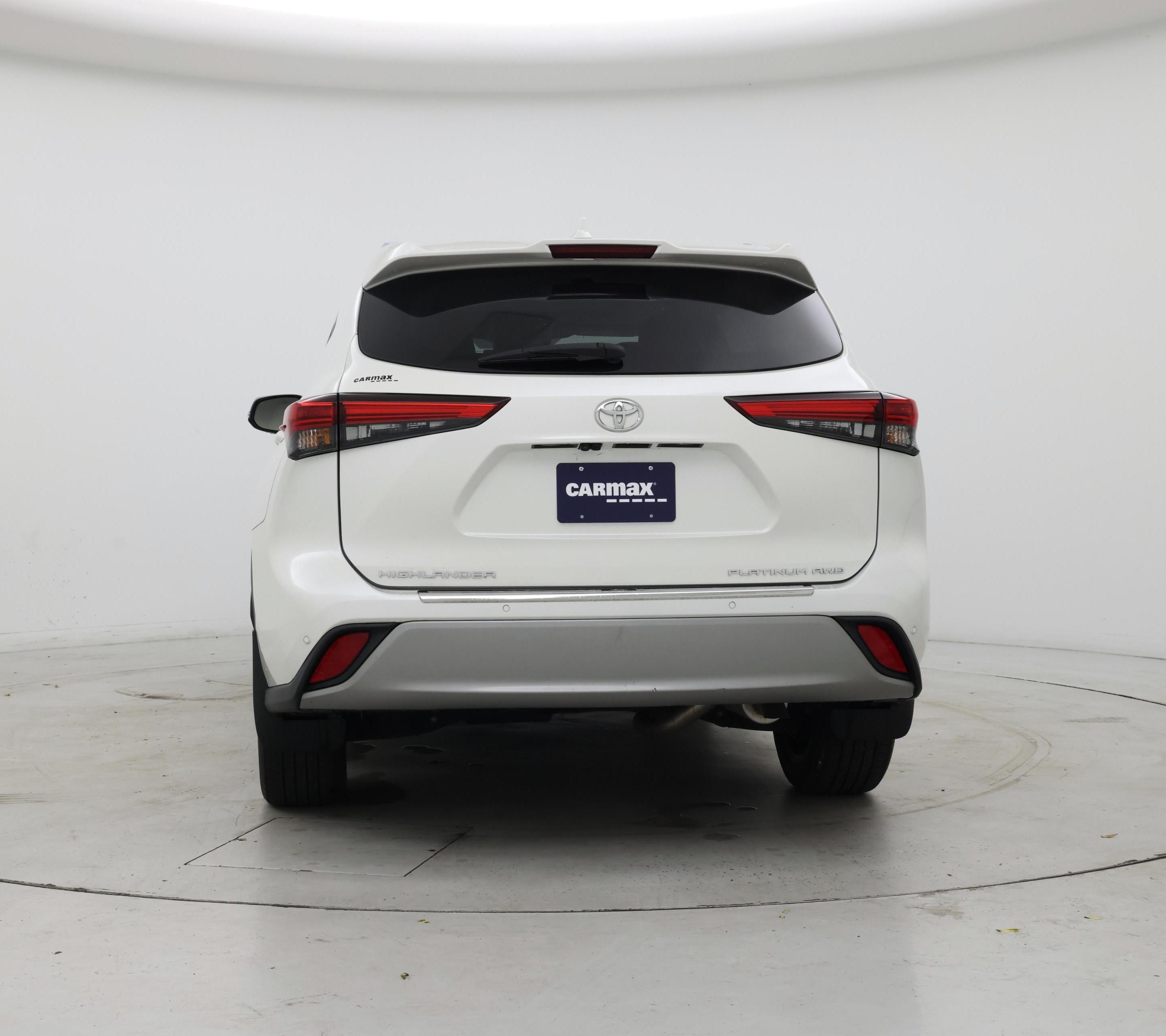 Thumbnail: 2020 Toyota Highlander - 6