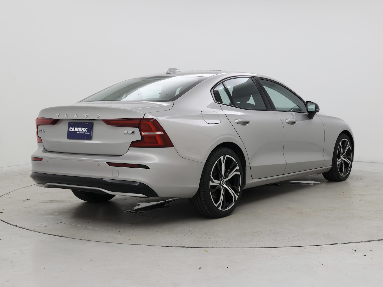 2024 Volvo S60 Core - Photo 9