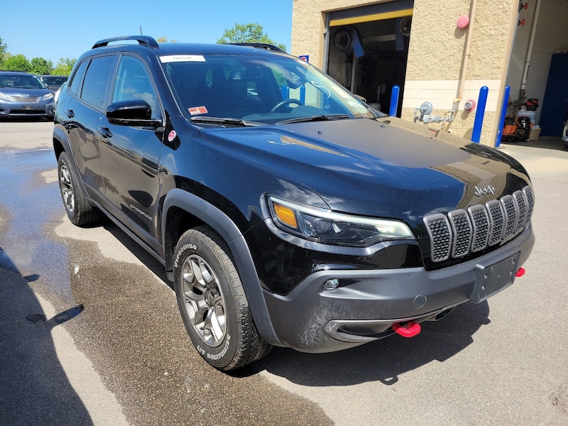 2022 Jeep Cherokee Trailhawk