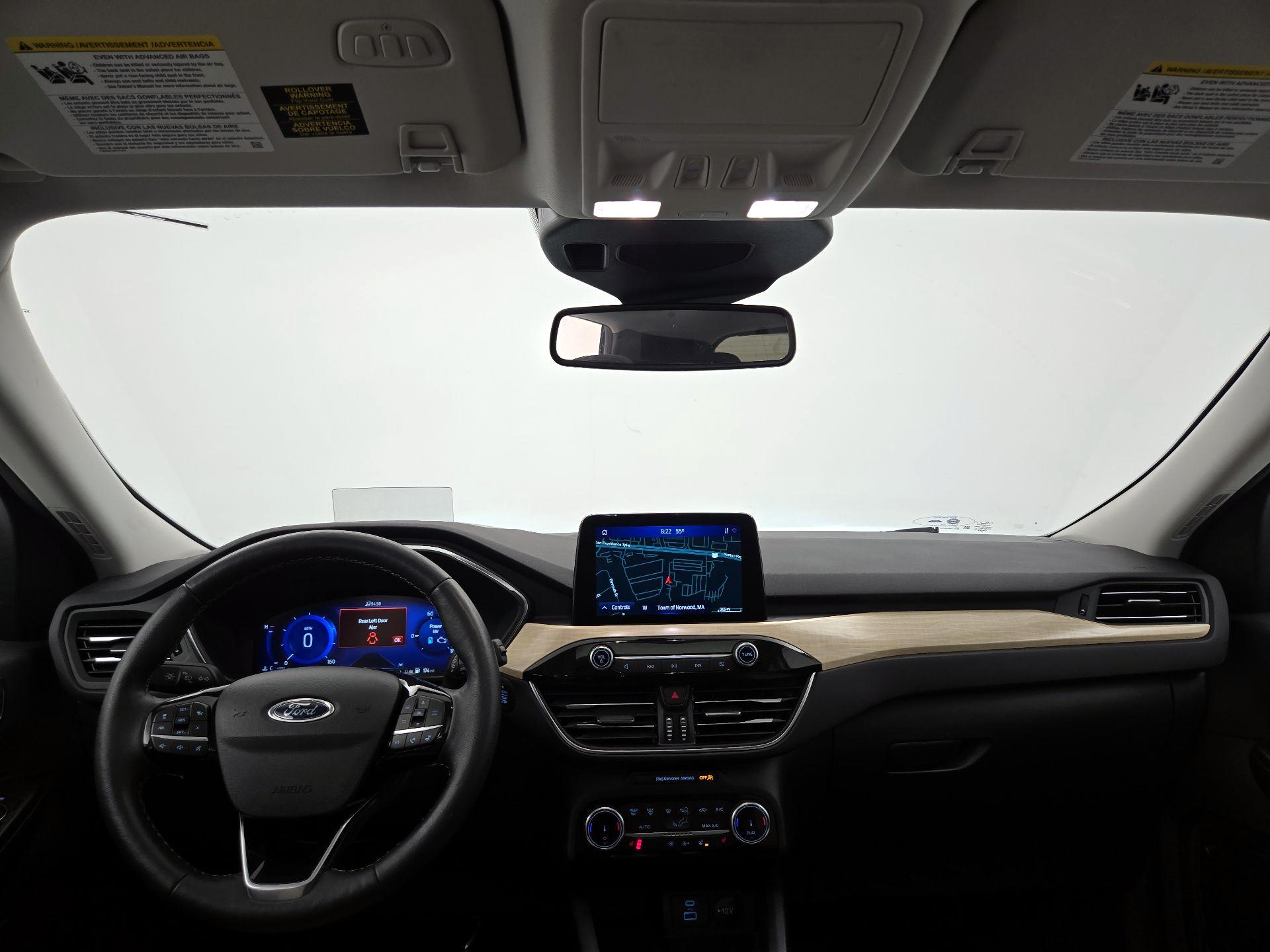 Thumbnail: 2022 Ford Escape - 9