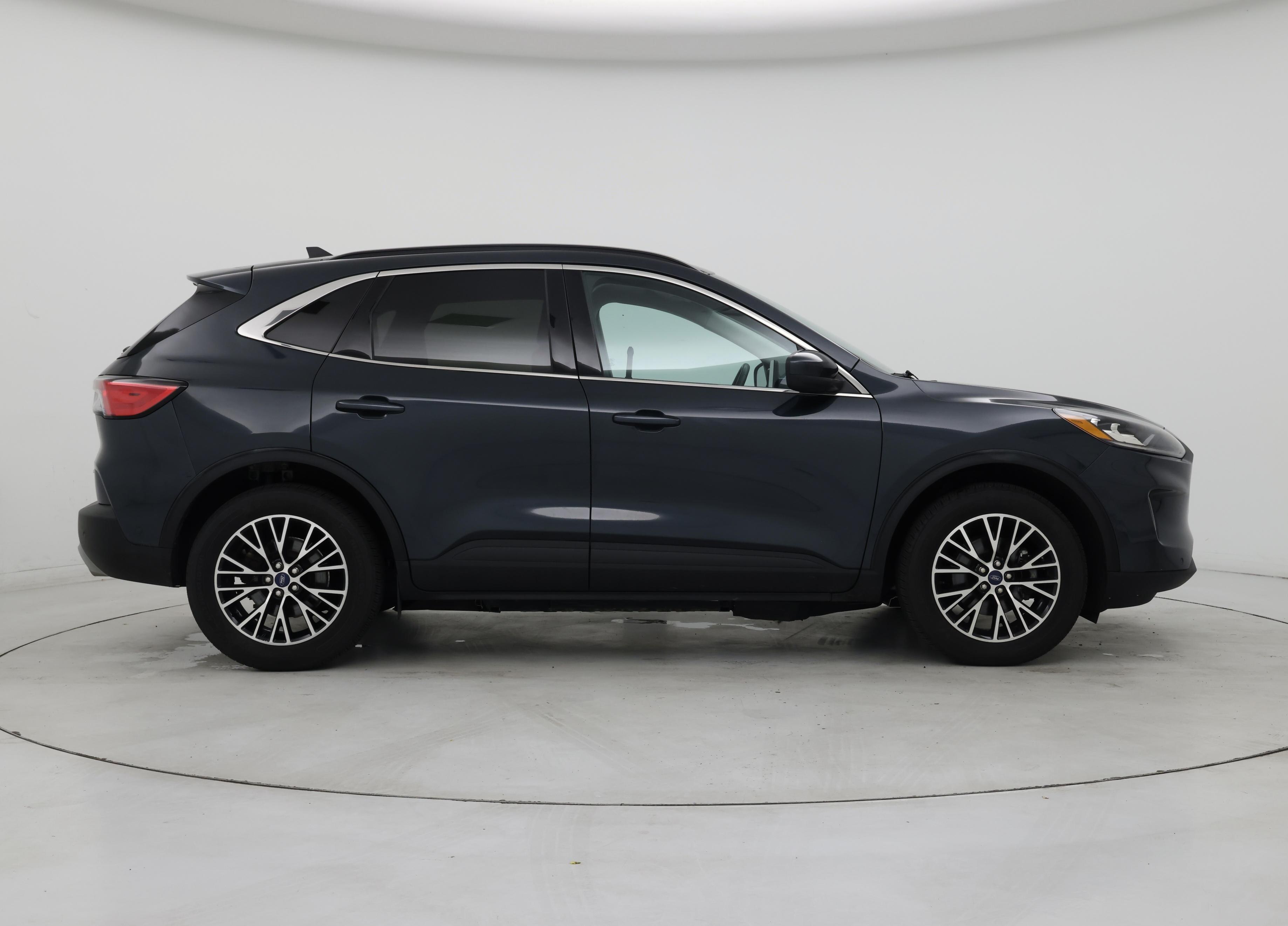 Thumbnail: 2022 Ford Escape - 7