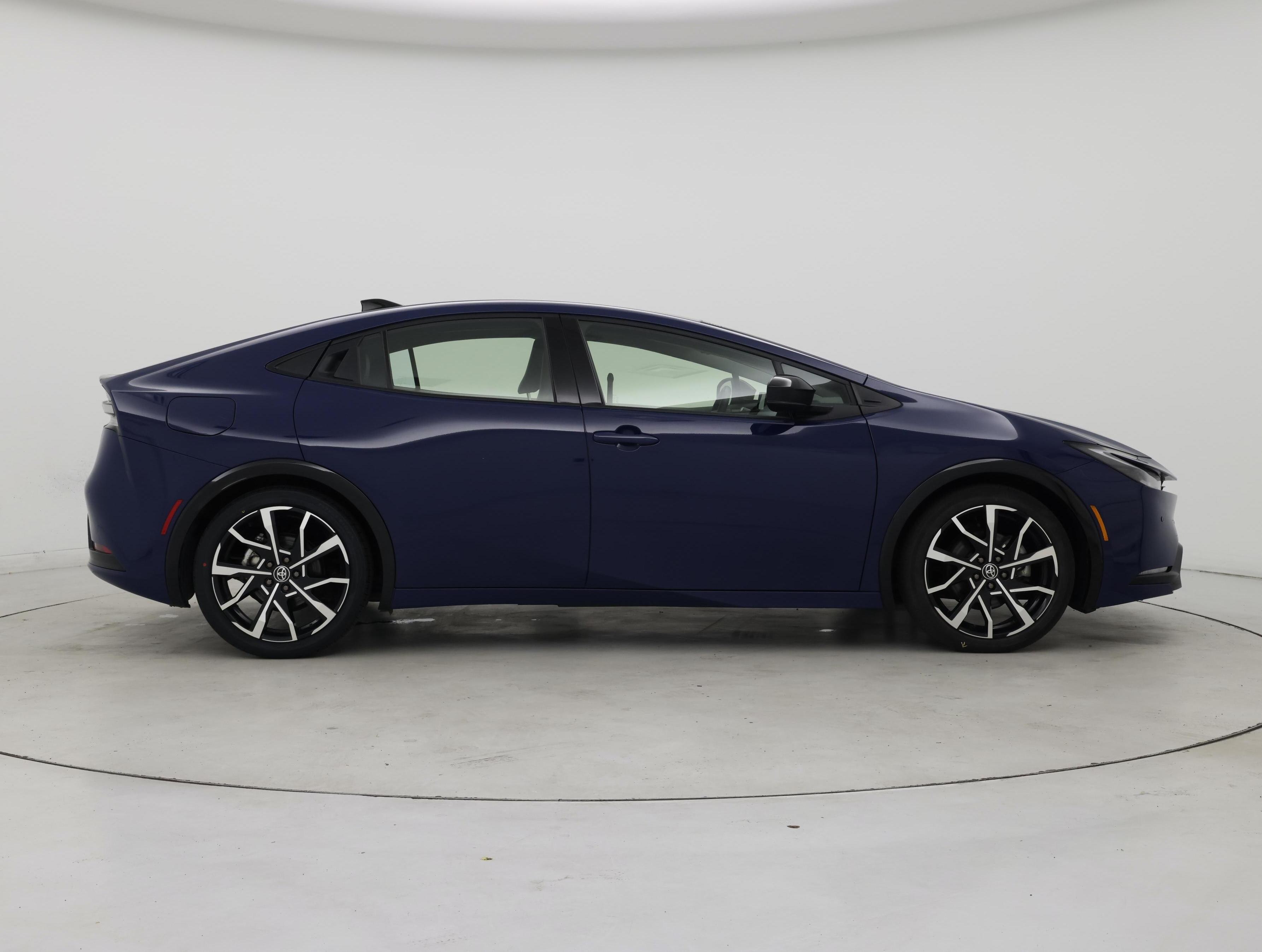 Thumbnail: 2024 Toyota Prius Prime - 7