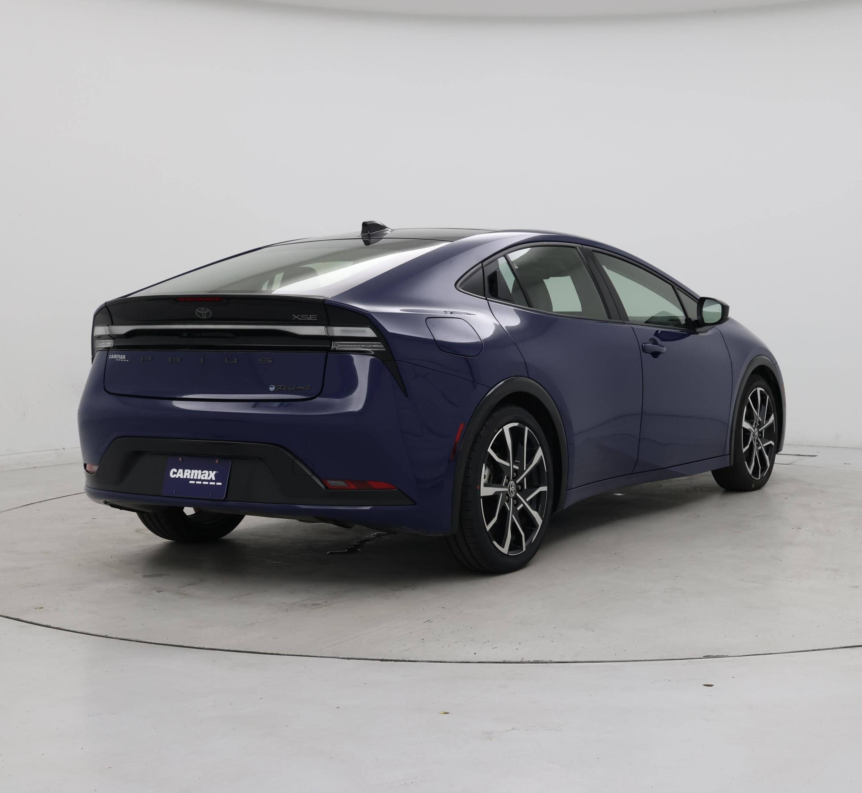 Thumbnail: 2024 Toyota Prius Prime - 8
