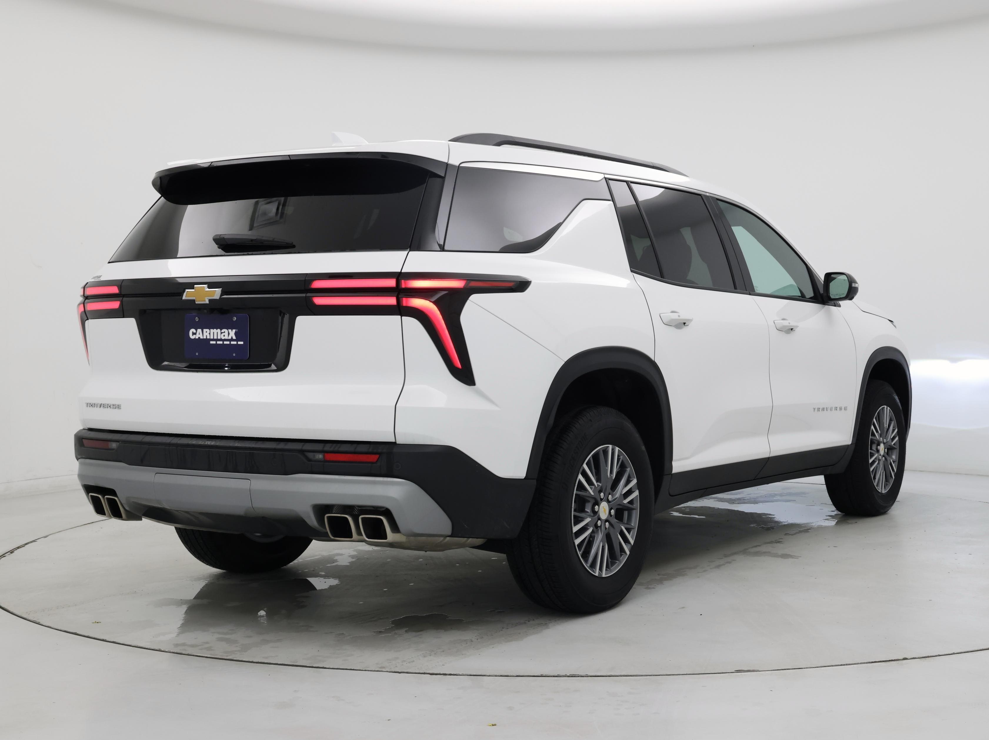 Thumbnail: 2025 Chevrolet Traverse - 8