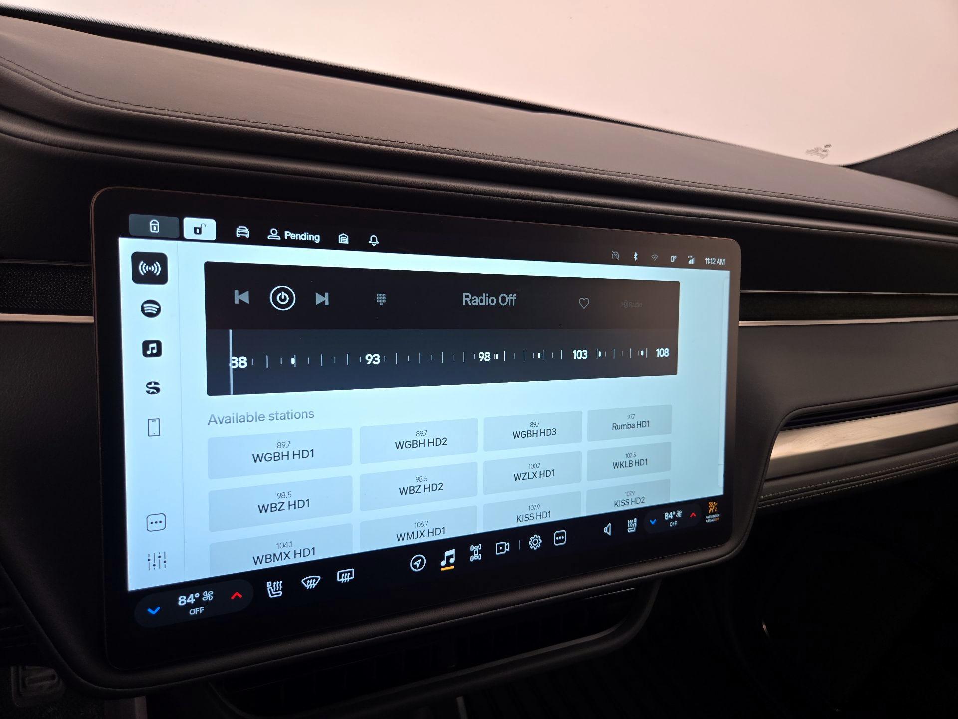 Thumbnail: 2025 Rivian R1S - 14