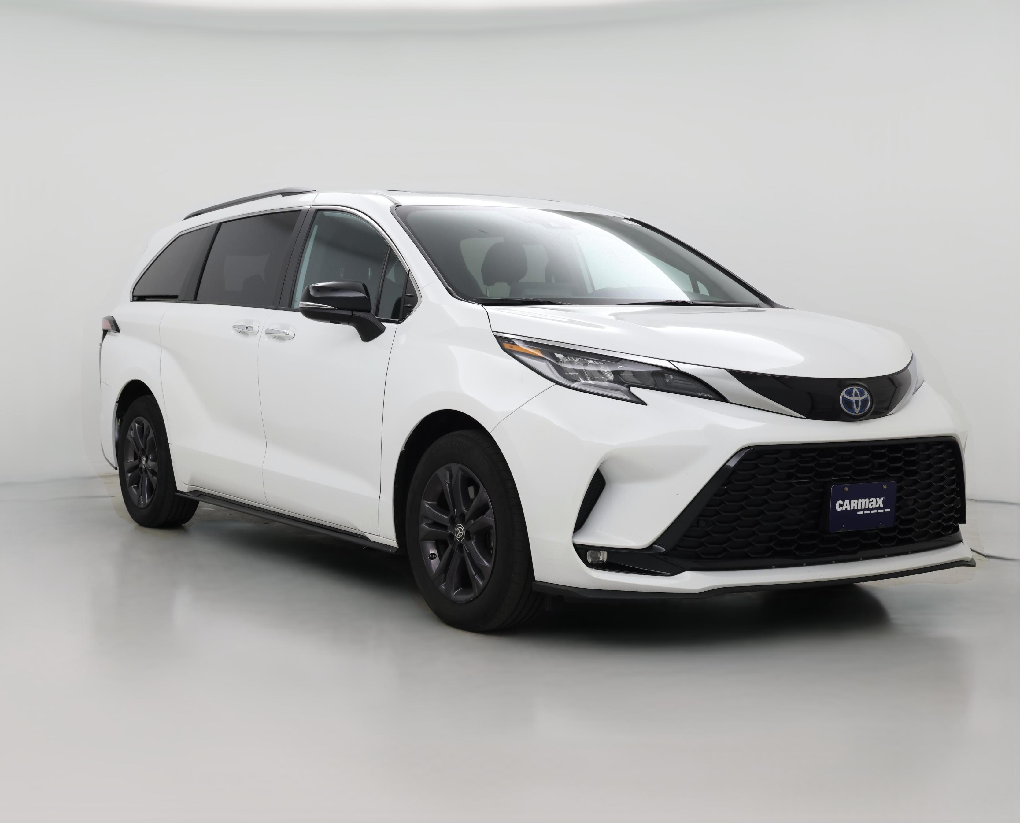 Thumbnail: 2024 Toyota Sienna - 1