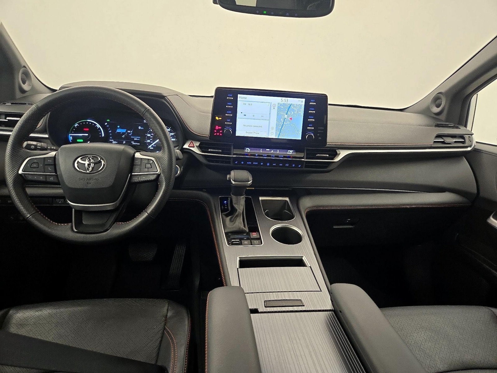 2024 Toyota Sienna XSE - Photo 10