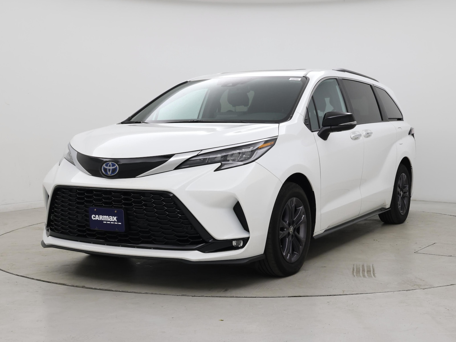 2024 Toyota Sienna XSE - Photo 5