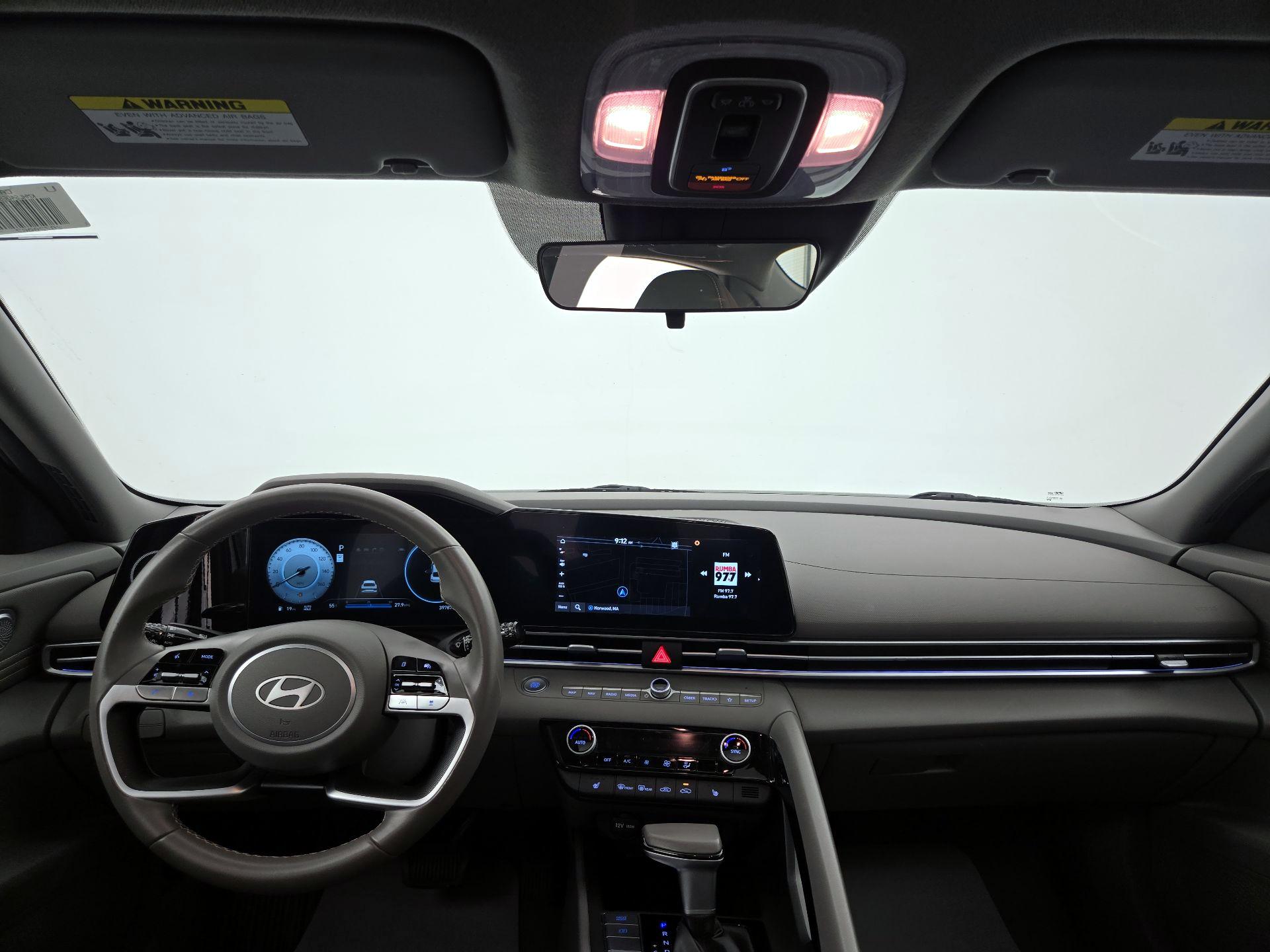 Thumbnail: 2024 Hyundai Elantra - 9