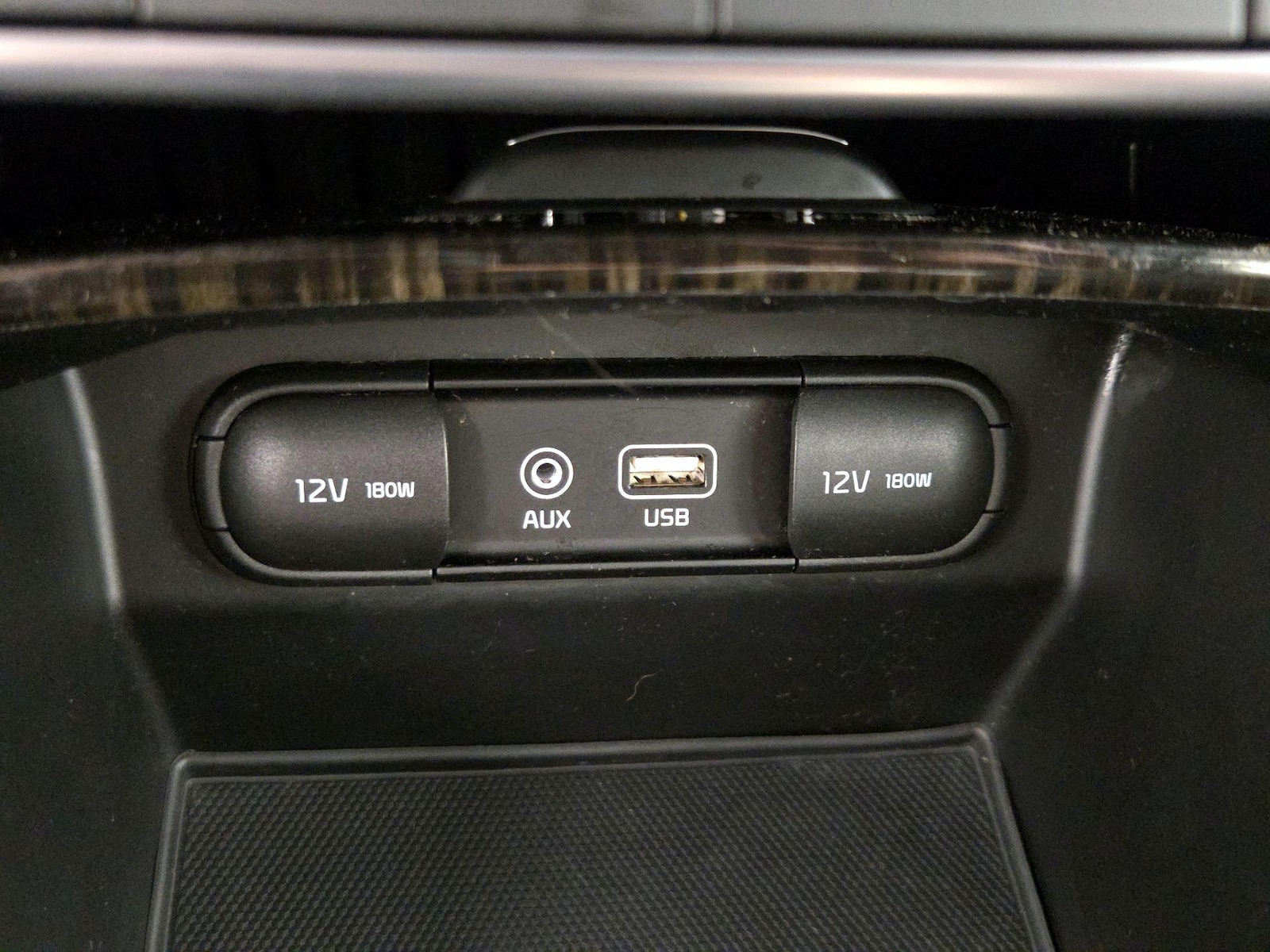2020 Kia Sorento EX - Photo 19