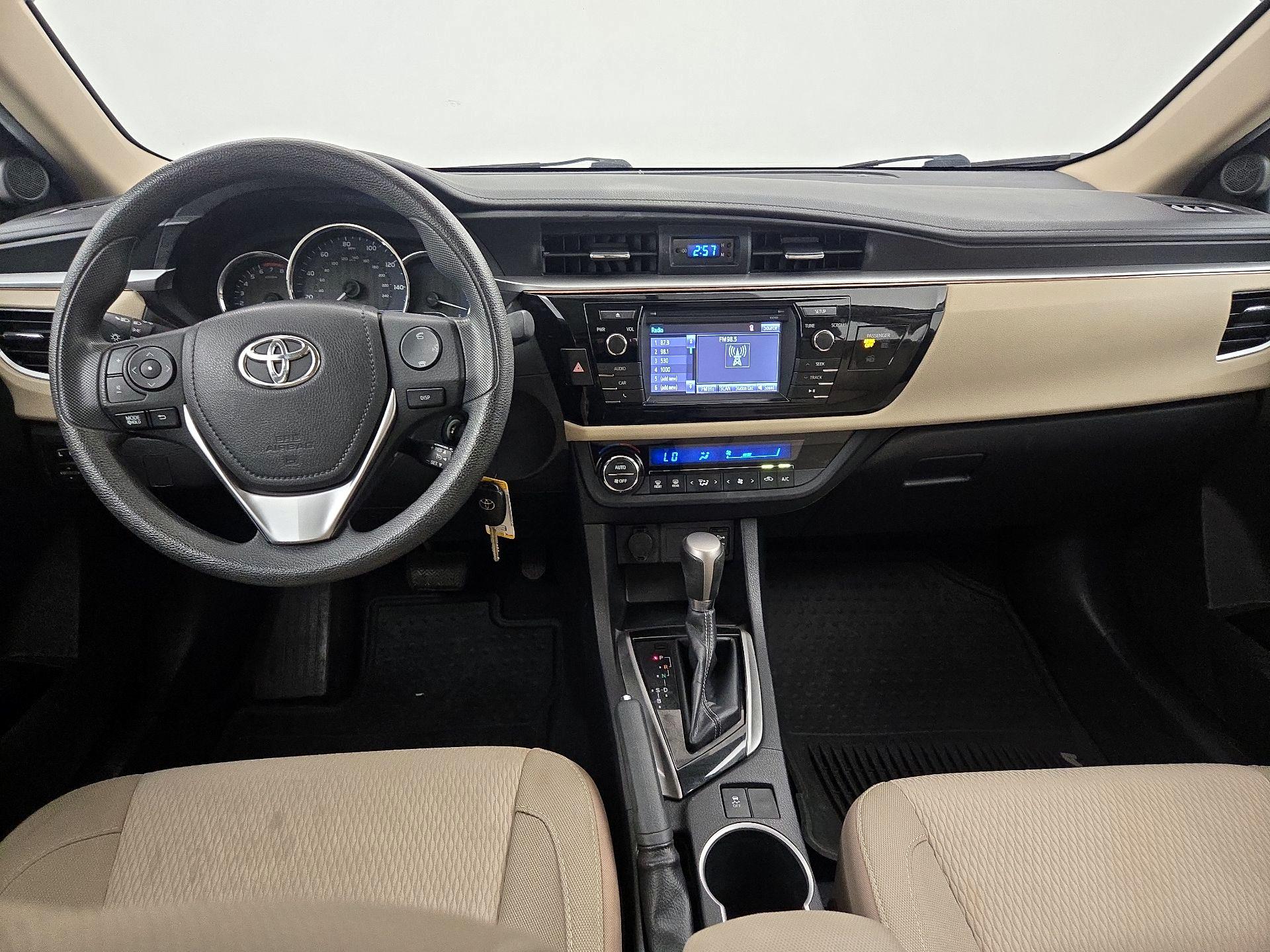 Thumbnail: 2014 Toyota Corolla - 9
