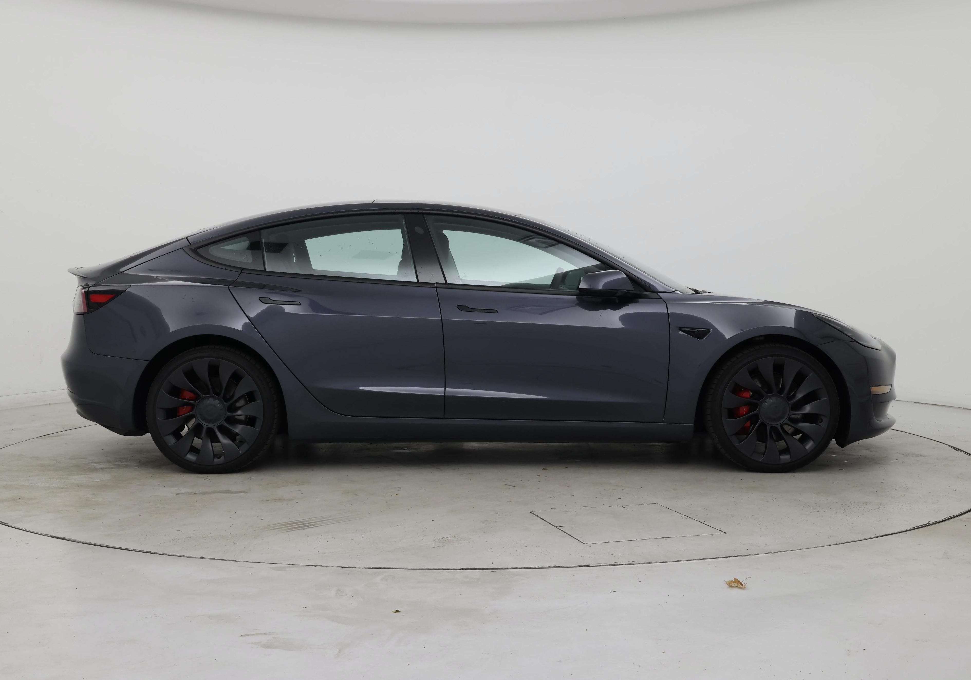 Thumbnail: 2023 Tesla Model 3 - 7
