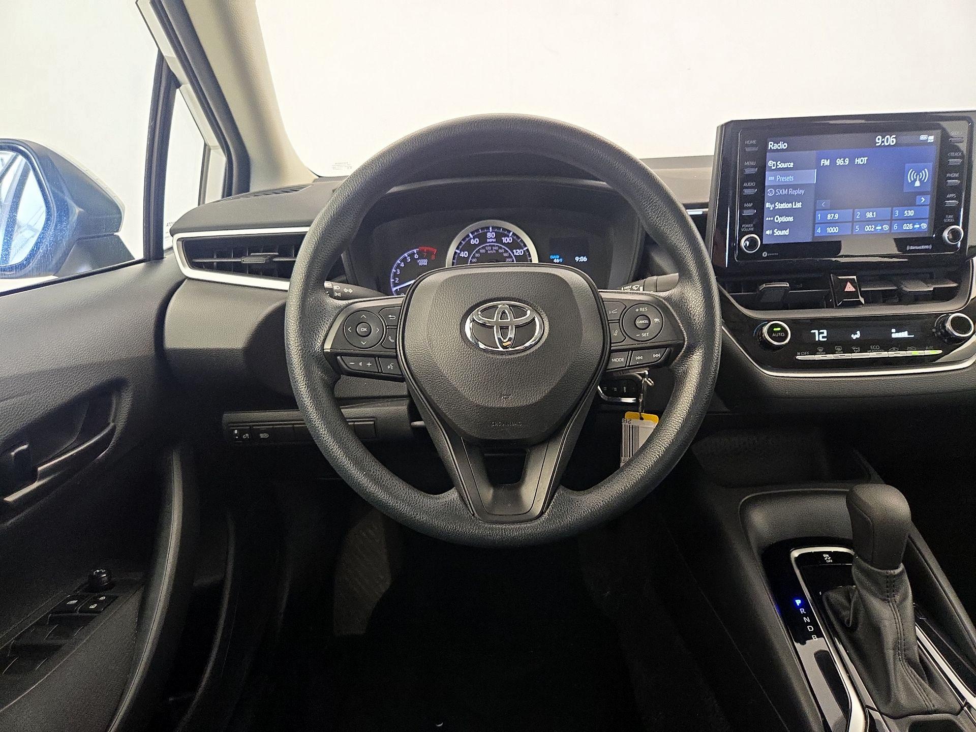 Thumbnail: 2022 Toyota Corolla - 10