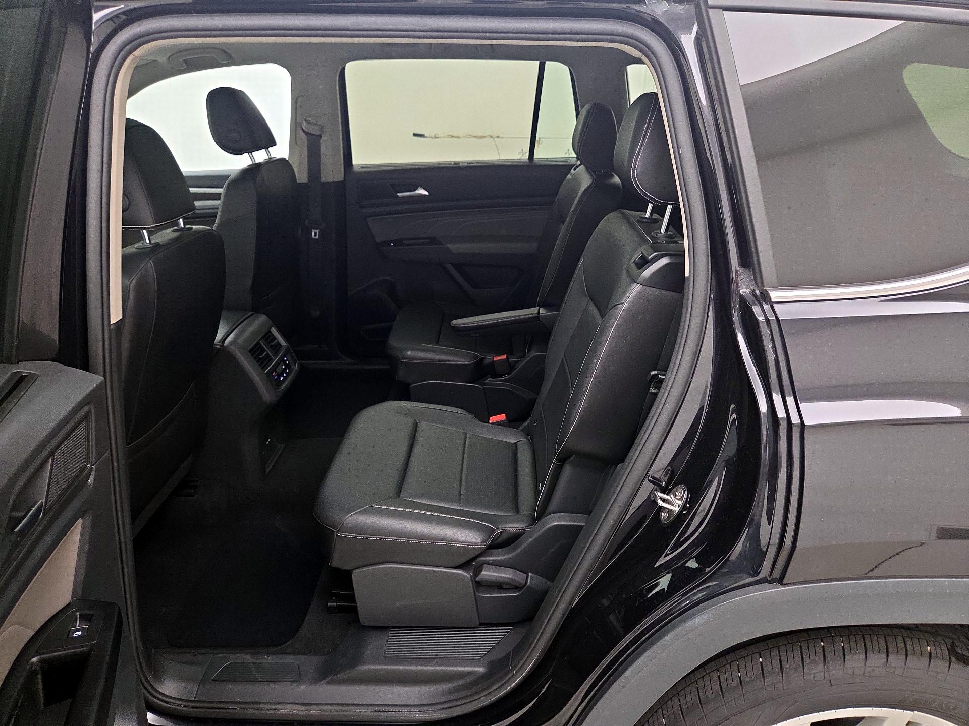 Thumbnail: 2021 Volkswagen Atlas - 20