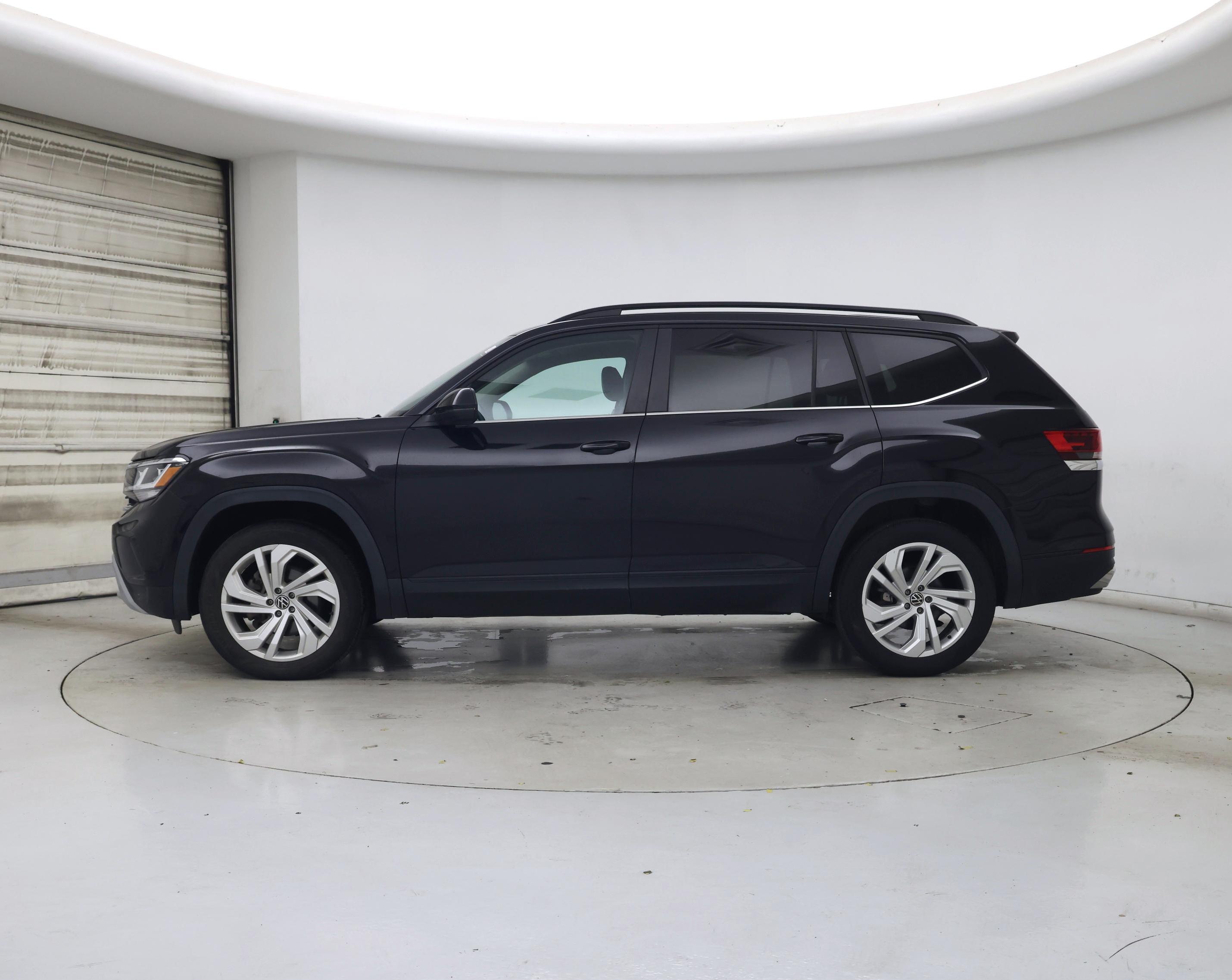 Thumbnail: 2021 Volkswagen Atlas - 3