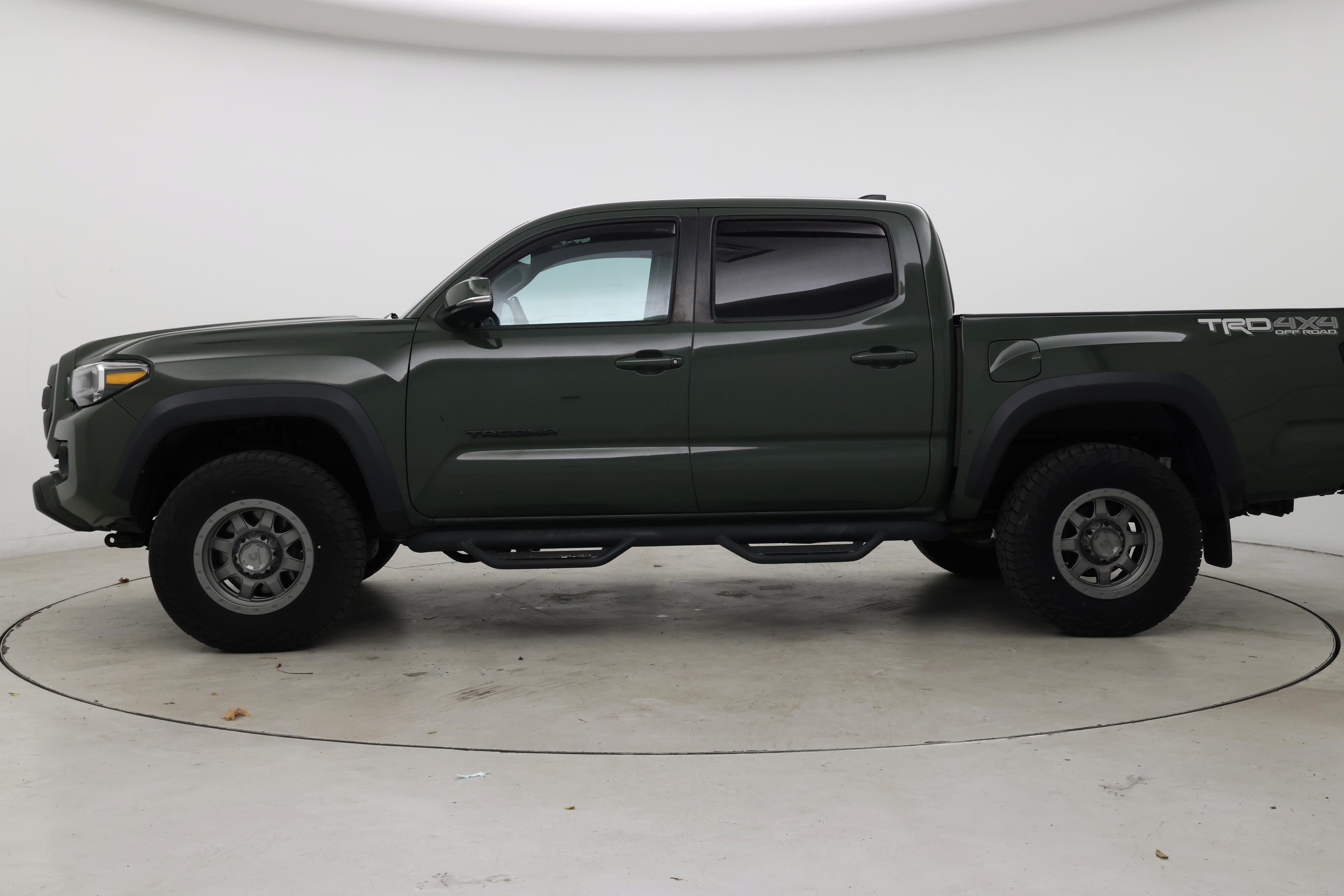 Thumbnail: 2021 Toyota Tacoma - 3