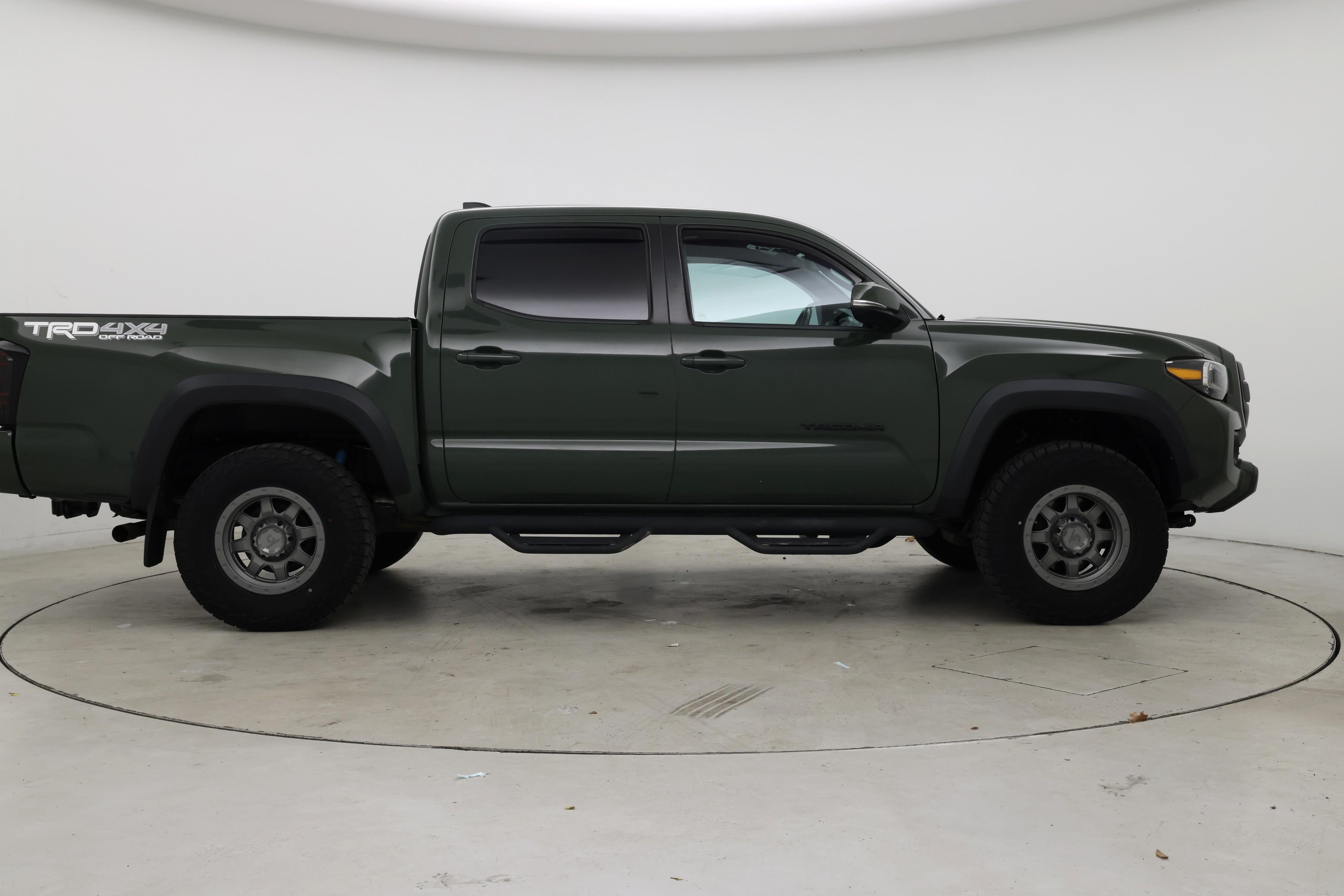 Thumbnail: 2021 Toyota Tacoma - 7