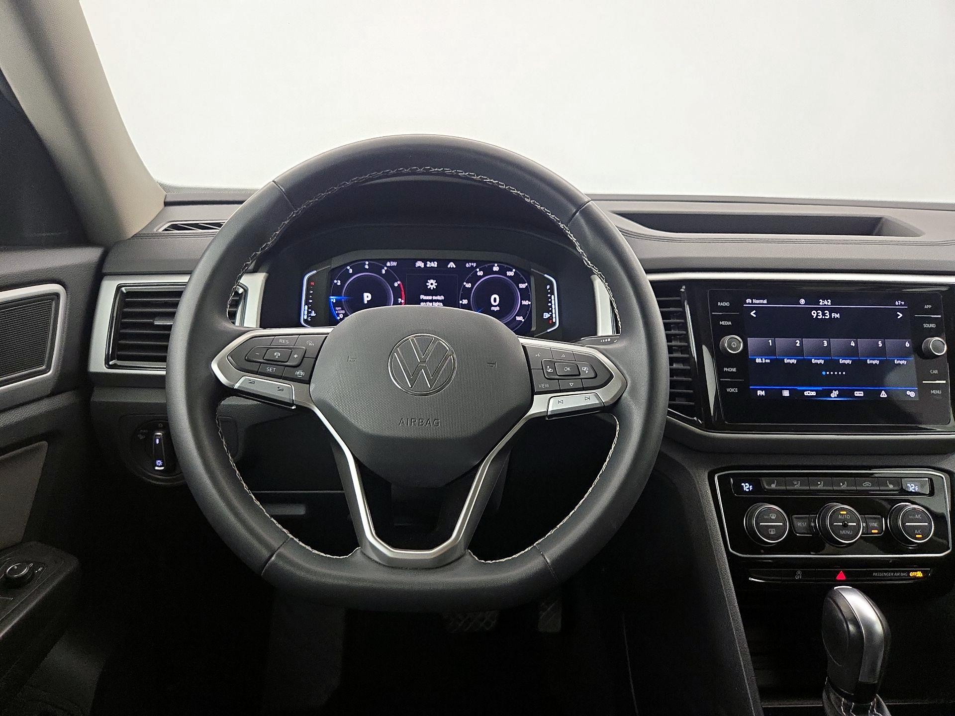 Thumbnail: 2023 Volkswagen Atlas - 10