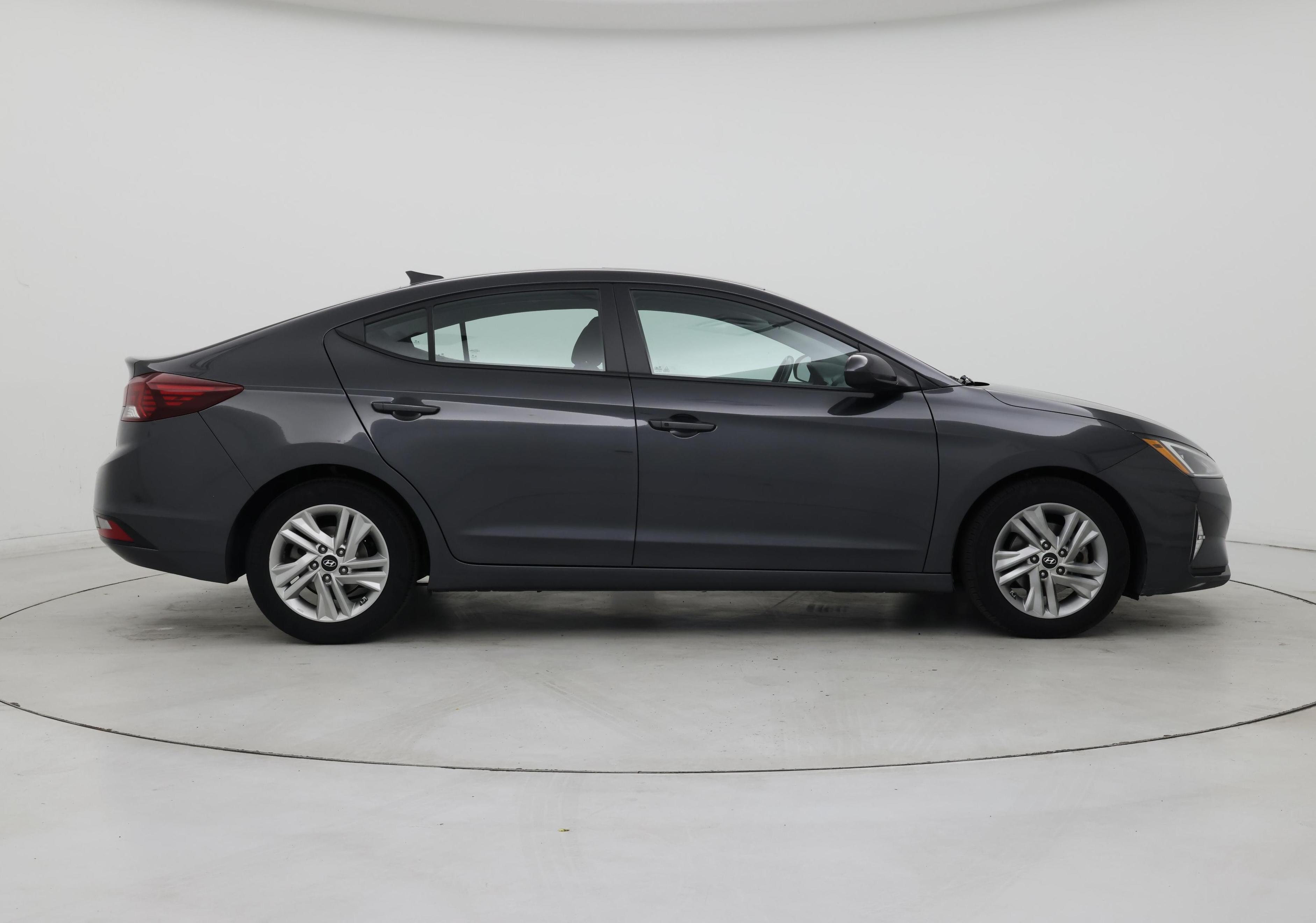 Thumbnail: 2020 Hyundai Elantra - 7