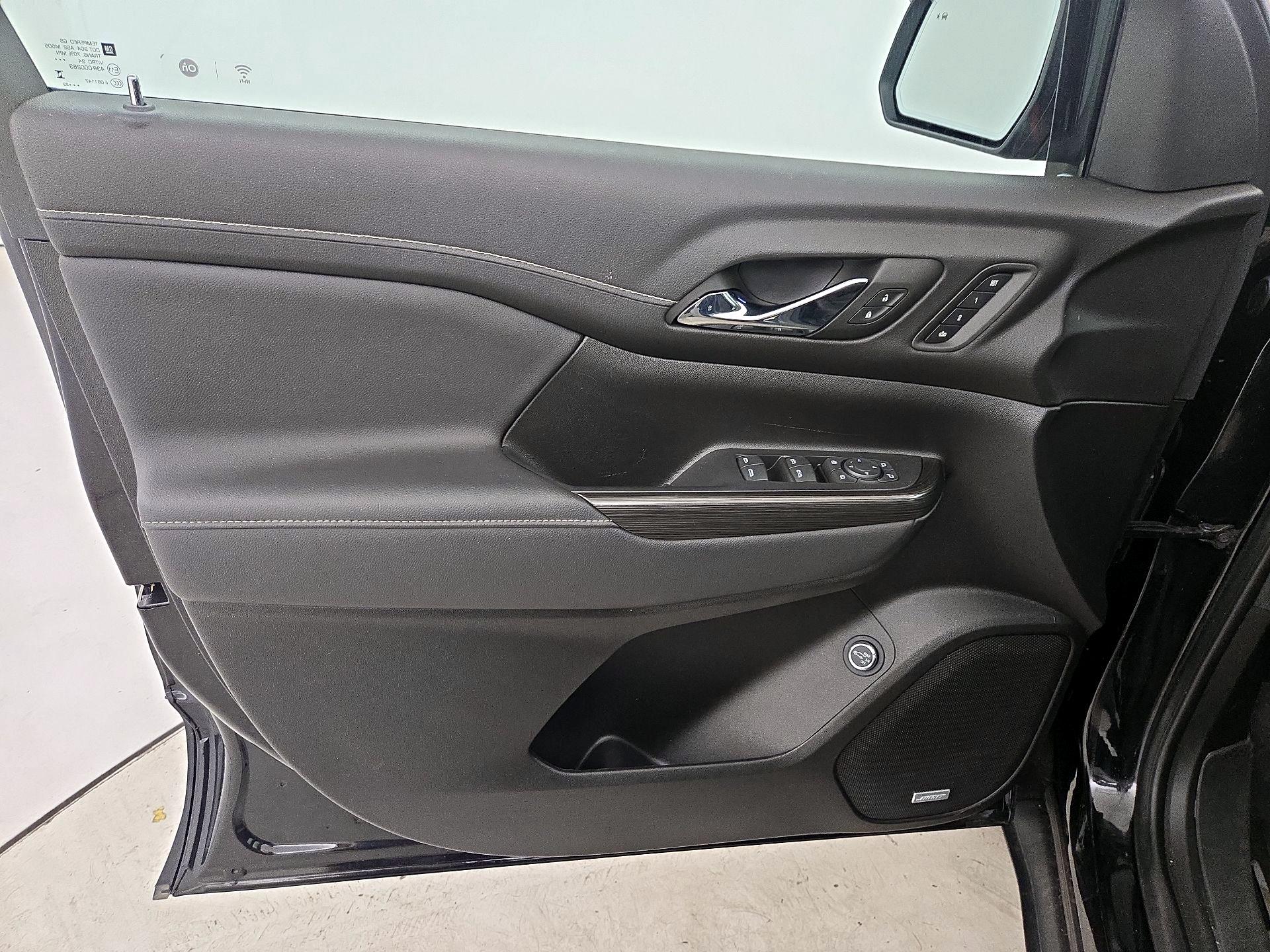 Thumbnail: 2023 GMC Acadia - 12