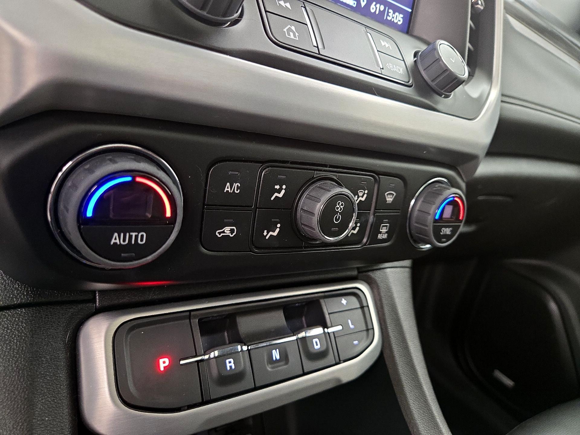Thumbnail: 2023 GMC Acadia - 16