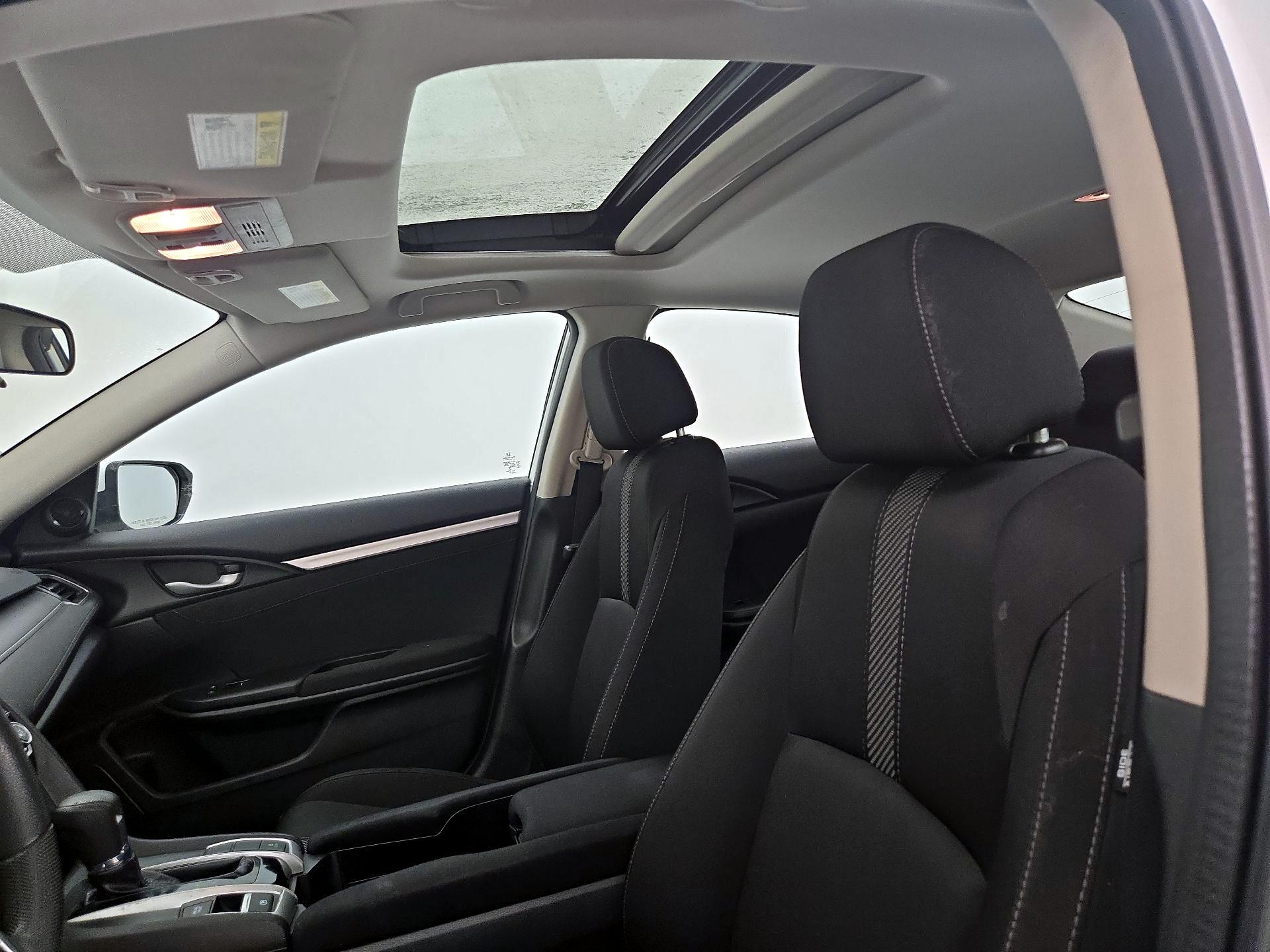 Thumbnail: 2016 Honda Civic - 19